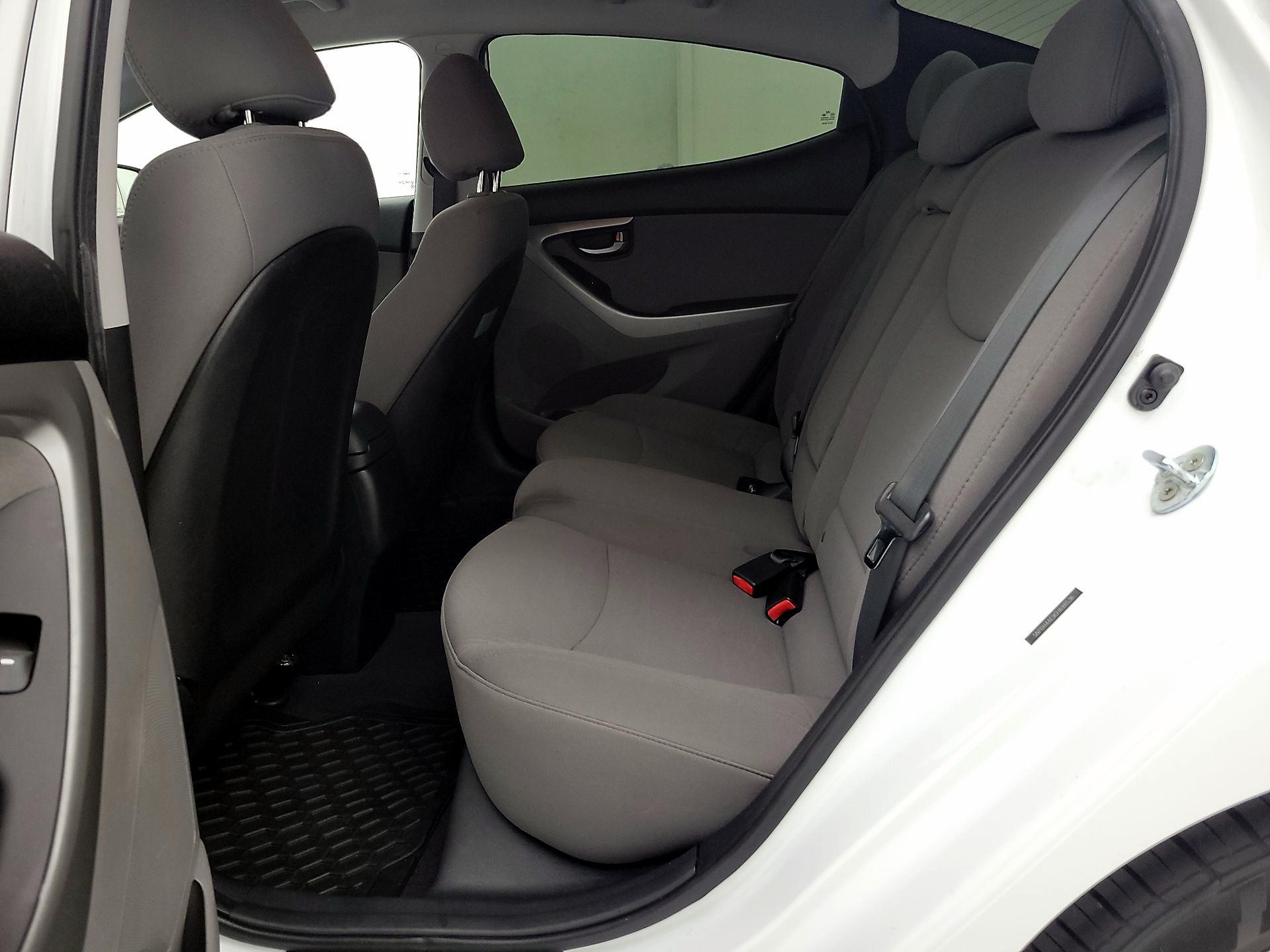 Thumbnail: 2016 Hyundai Elantra - 19