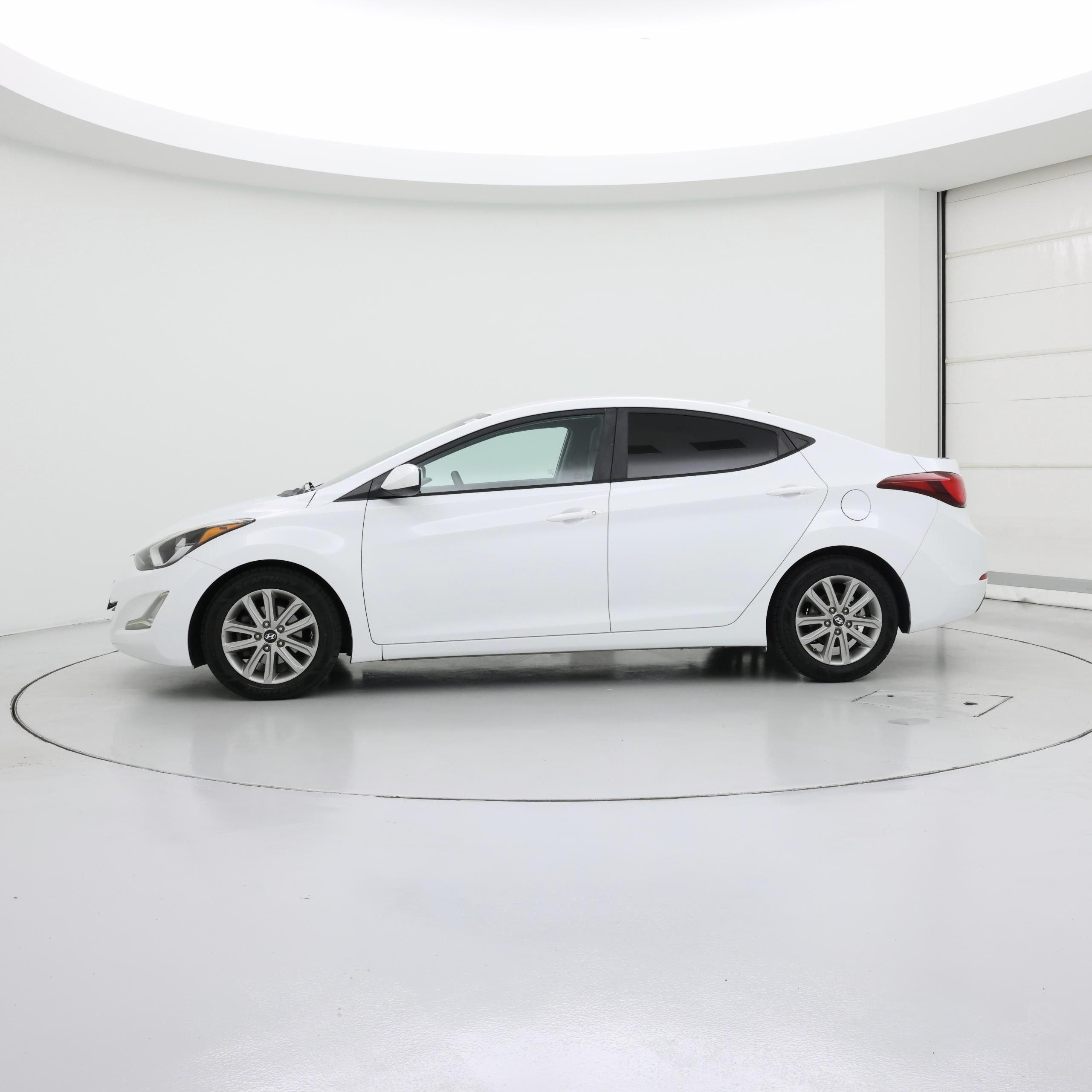 Thumbnail: 2016 Hyundai Elantra - 3