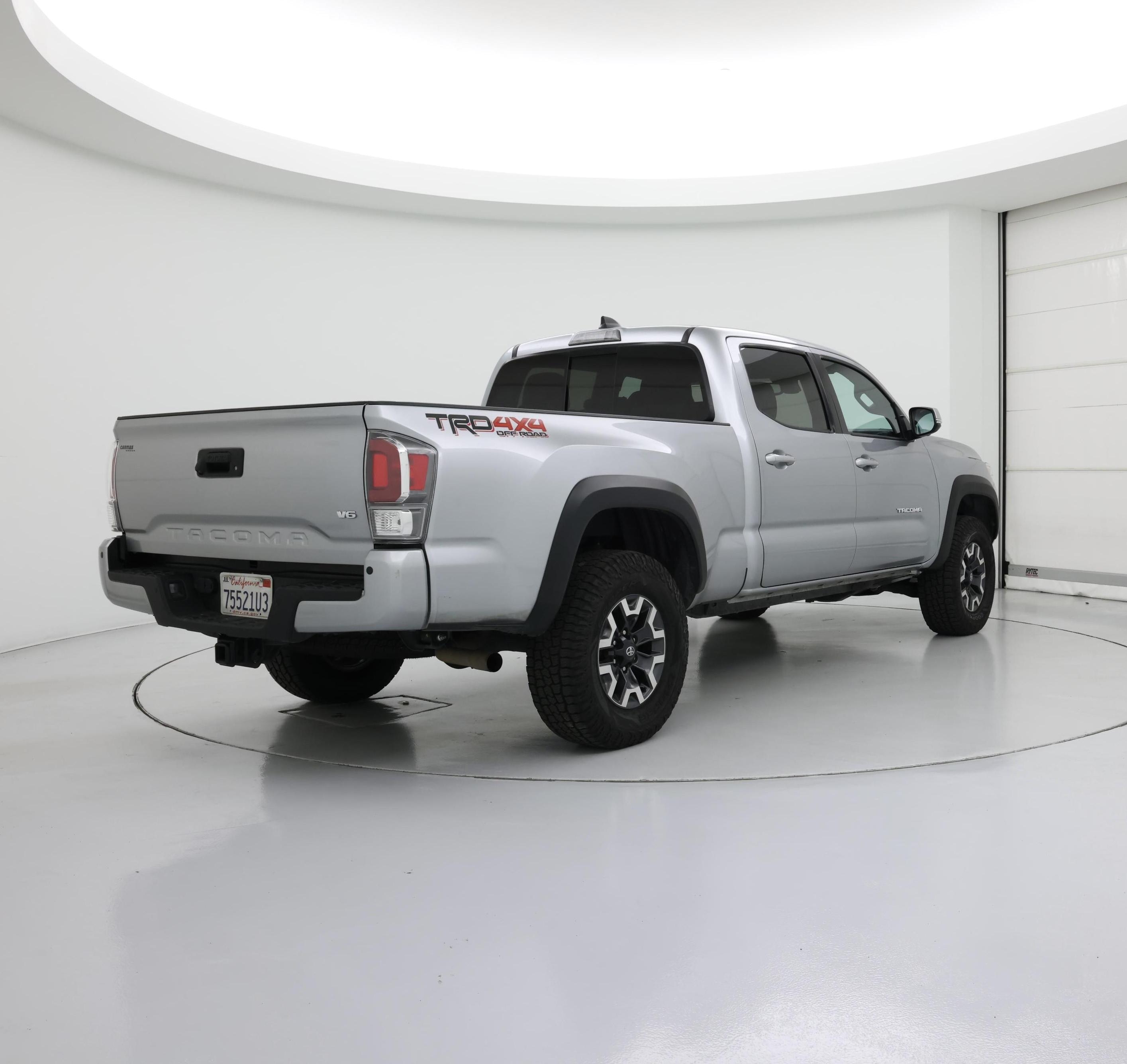 Thumbnail: 2023 Toyota Tacoma - 8