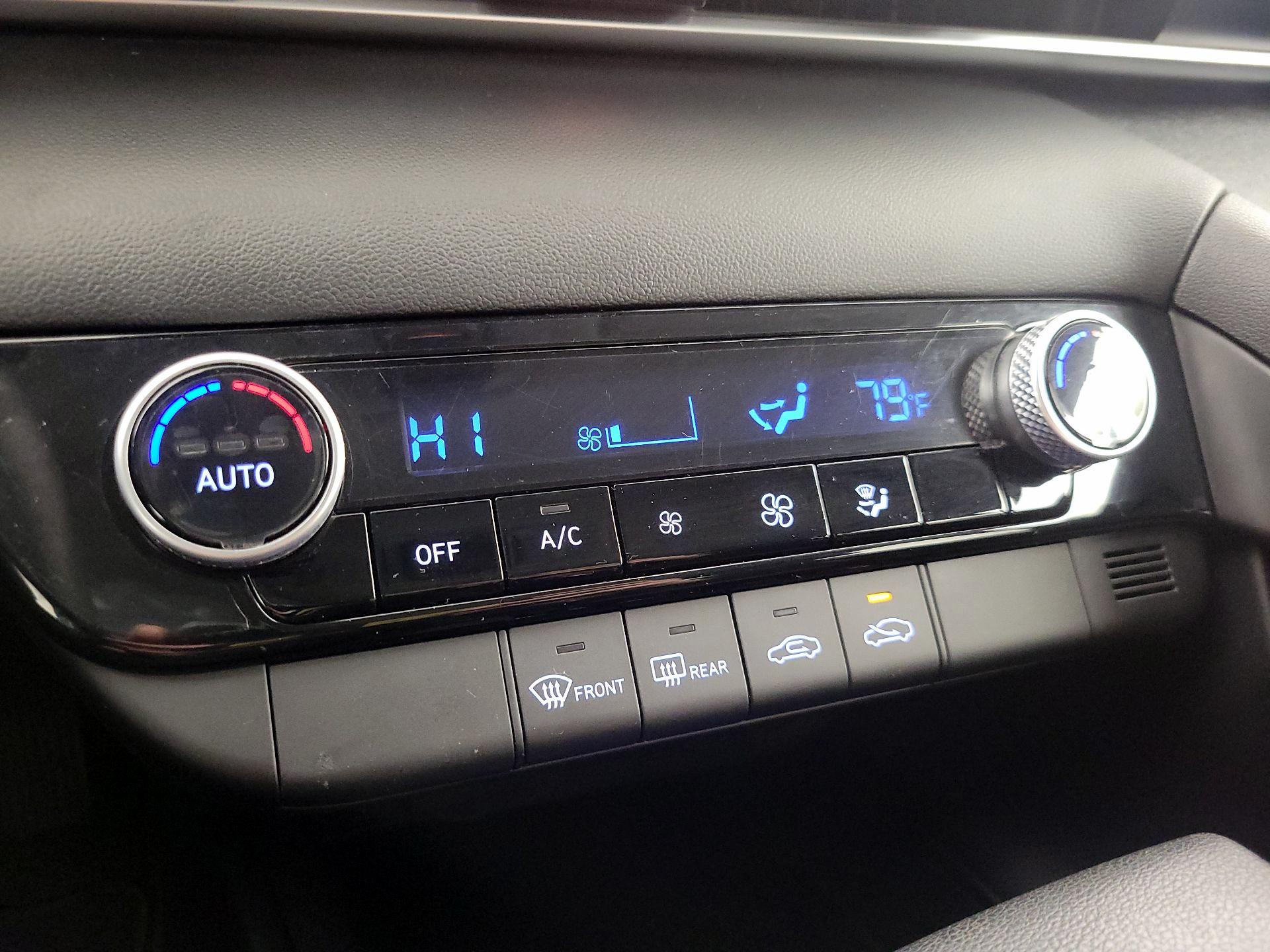 Thumbnail: 2023 Hyundai Elantra - 16