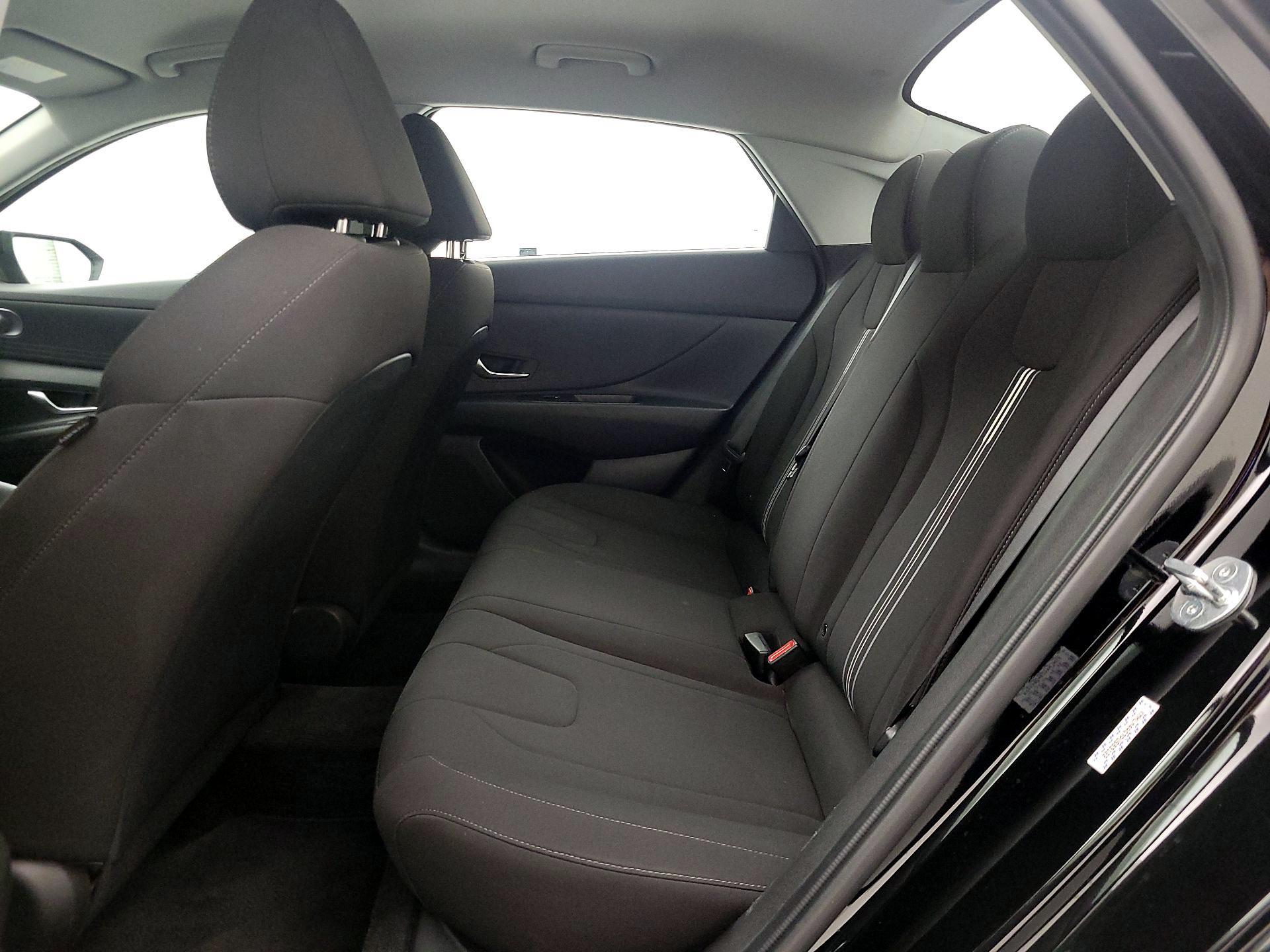 Thumbnail: 2023 Hyundai Elantra - 19