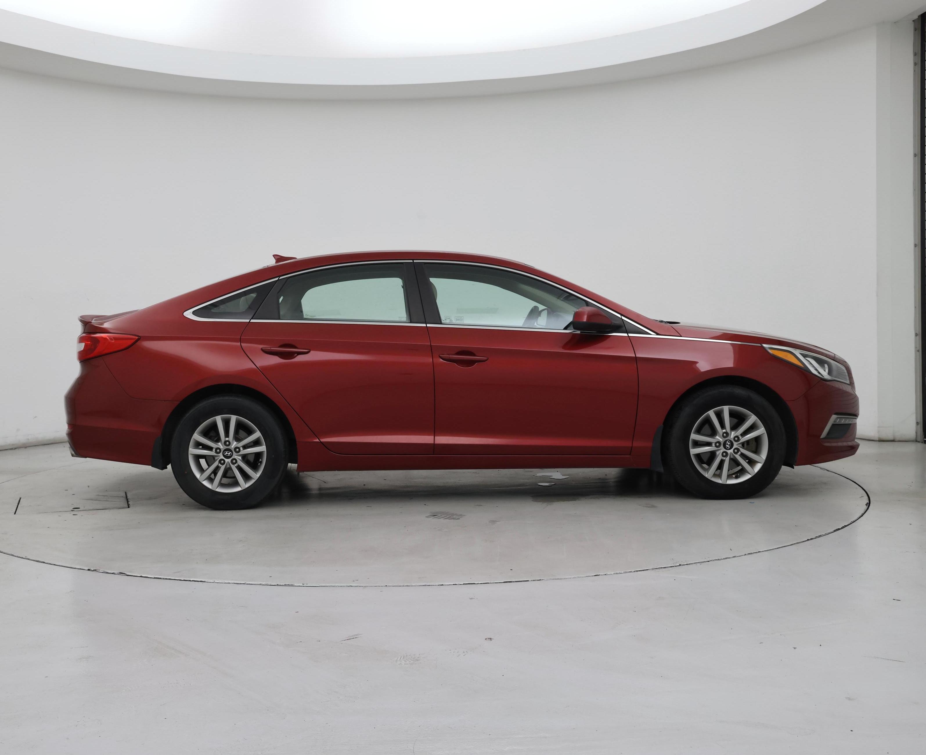 Thumbnail: 2015 Hyundai Sonata - 7