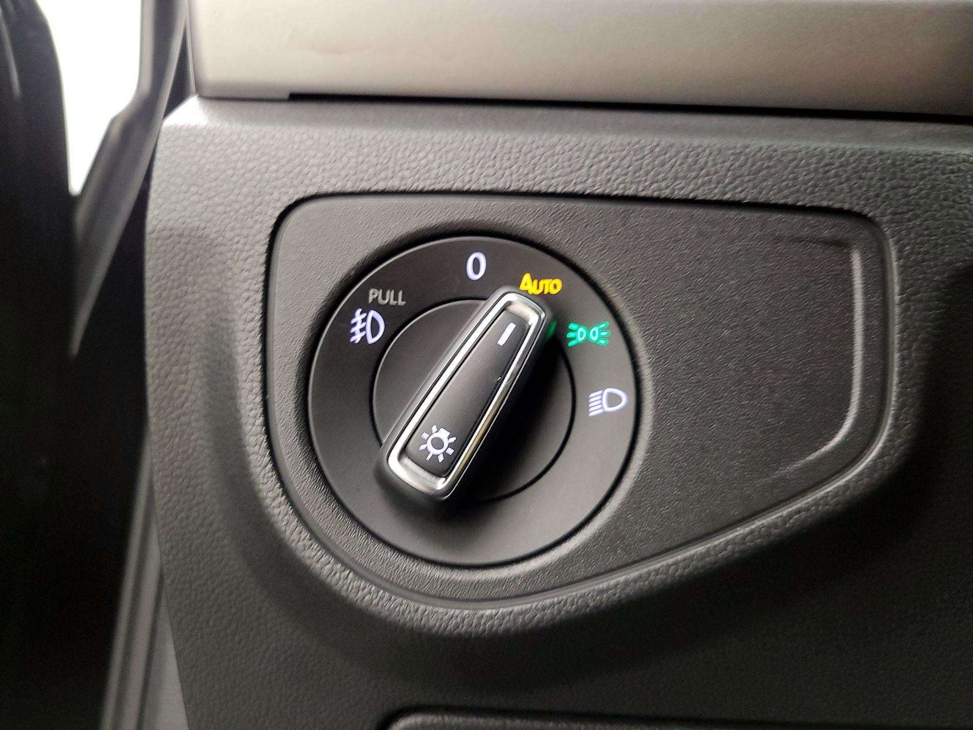 Thumbnail: 2019 Volkswagen Atlas - 13