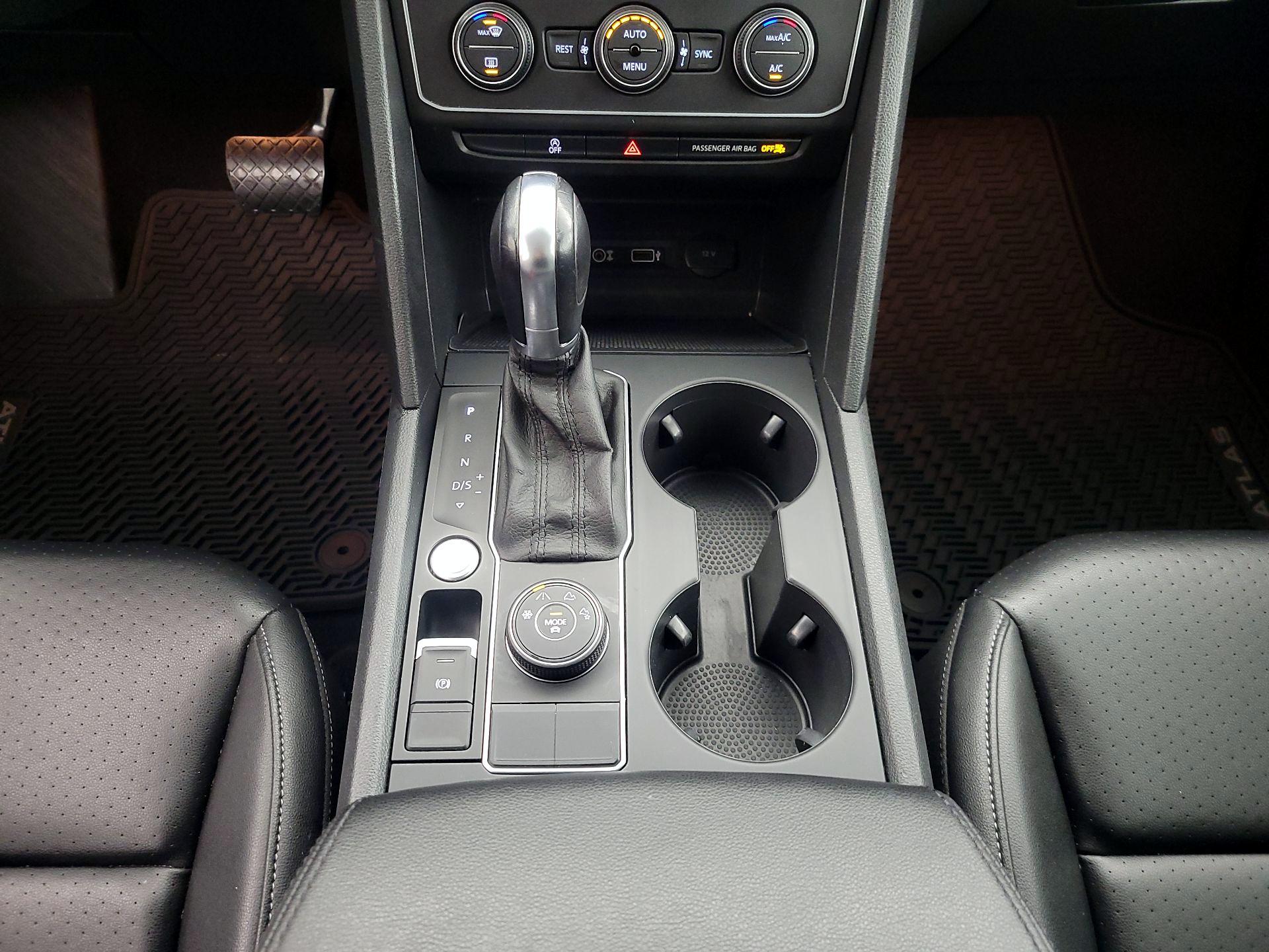 Thumbnail: 2019 Volkswagen Atlas - 17