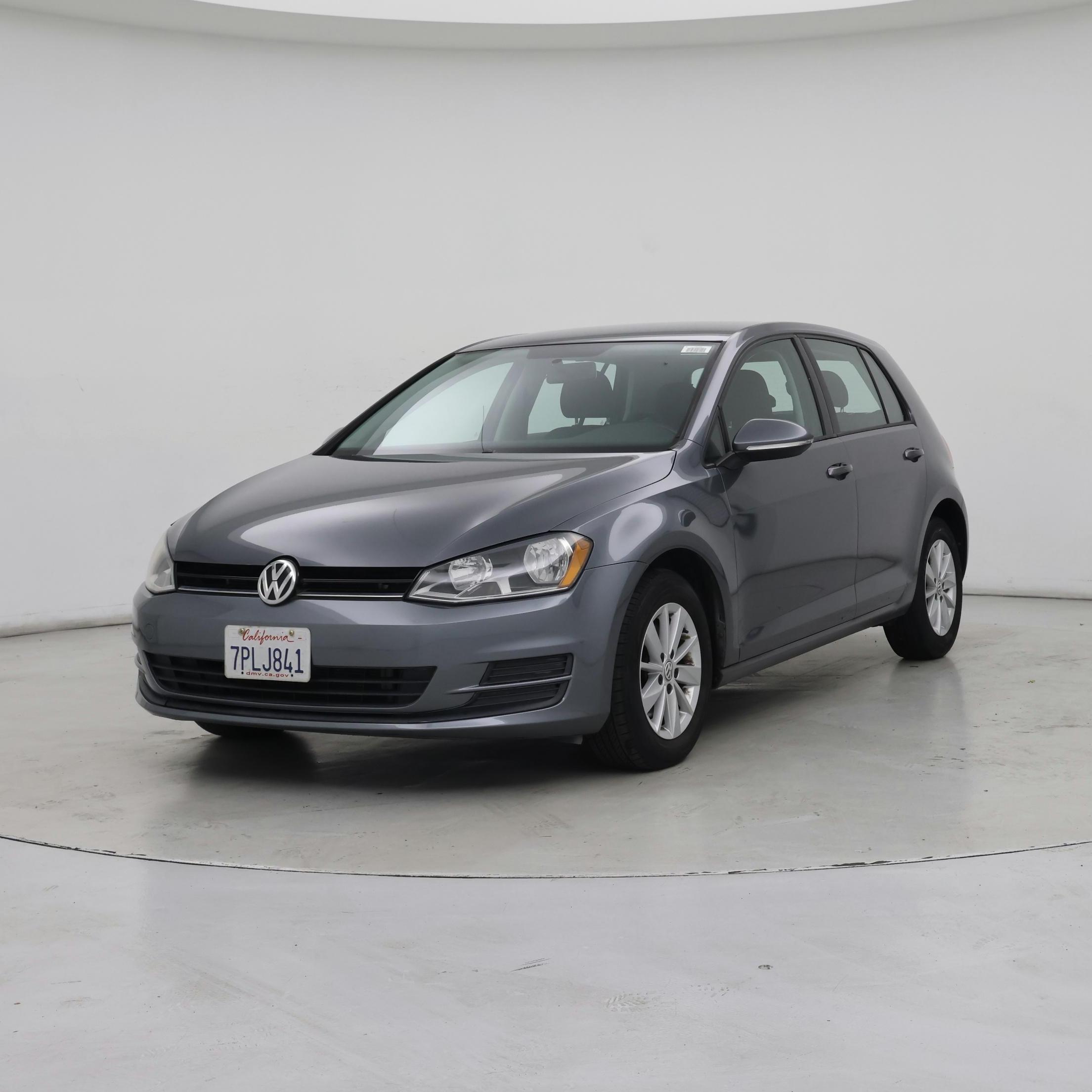 Thumbnail: 2016 Volkswagen Golf - 4
