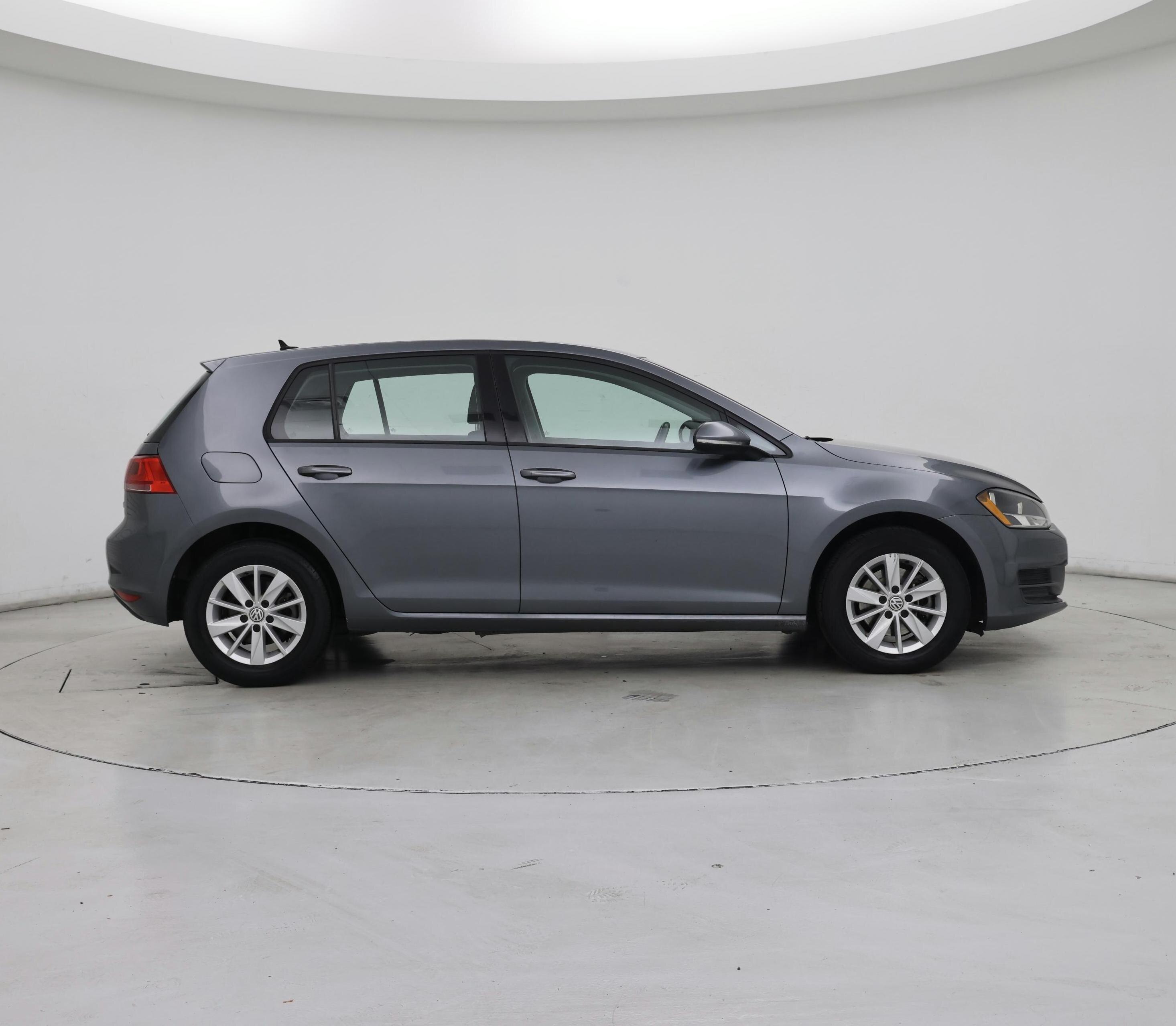 Thumbnail: 2016 Volkswagen Golf - 7