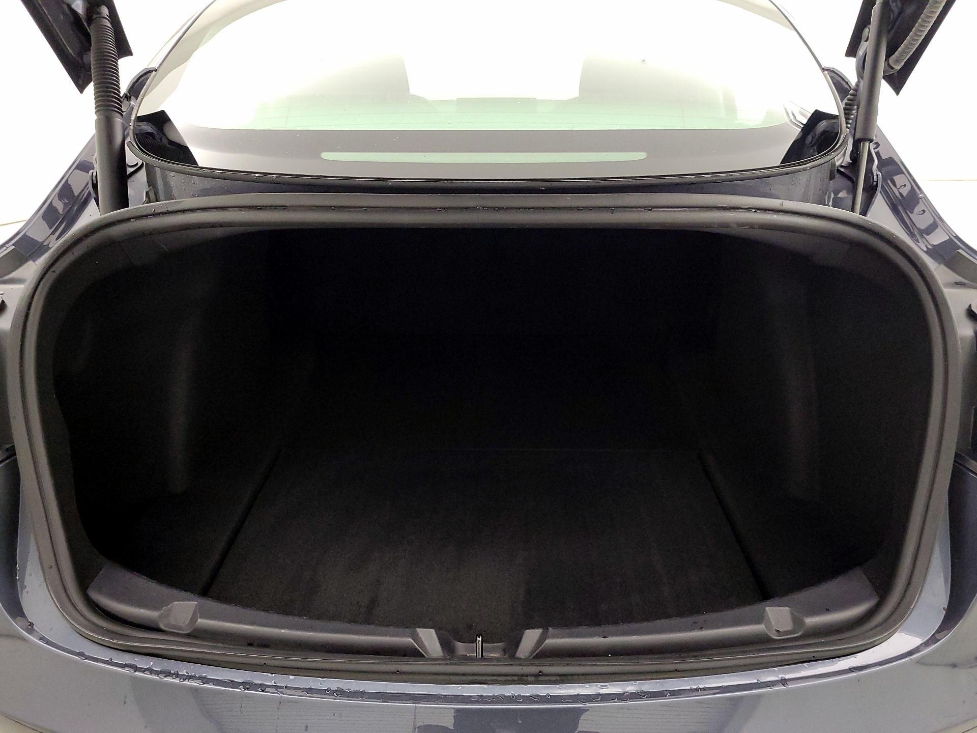 Thumbnail: 2023 Tesla Model 3 - 19