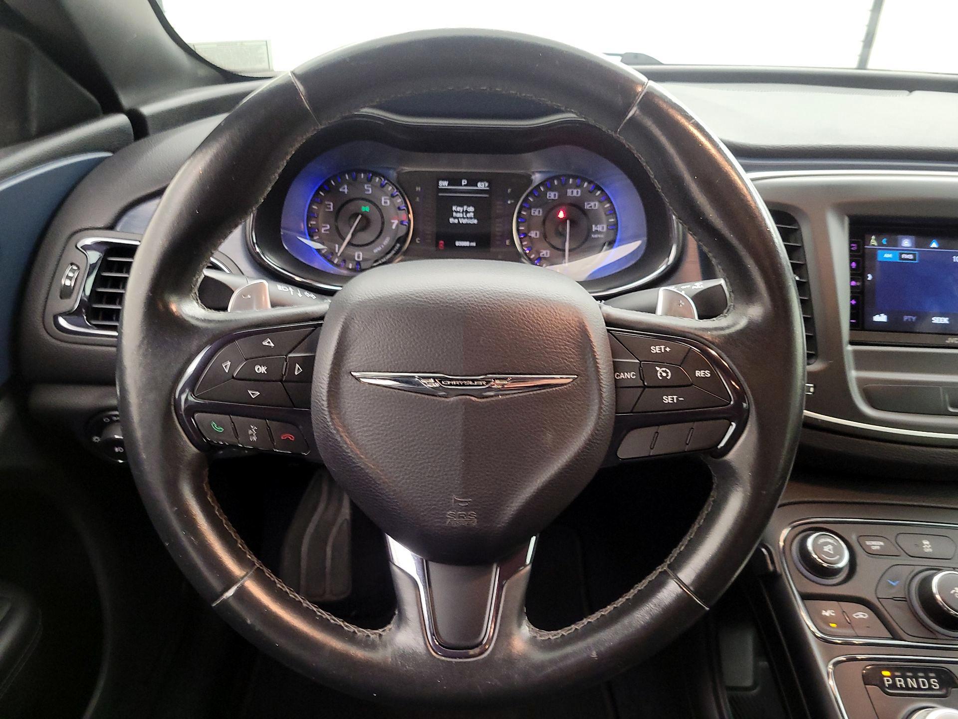 Thumbnail: 2015 Chrysler 200 - 10