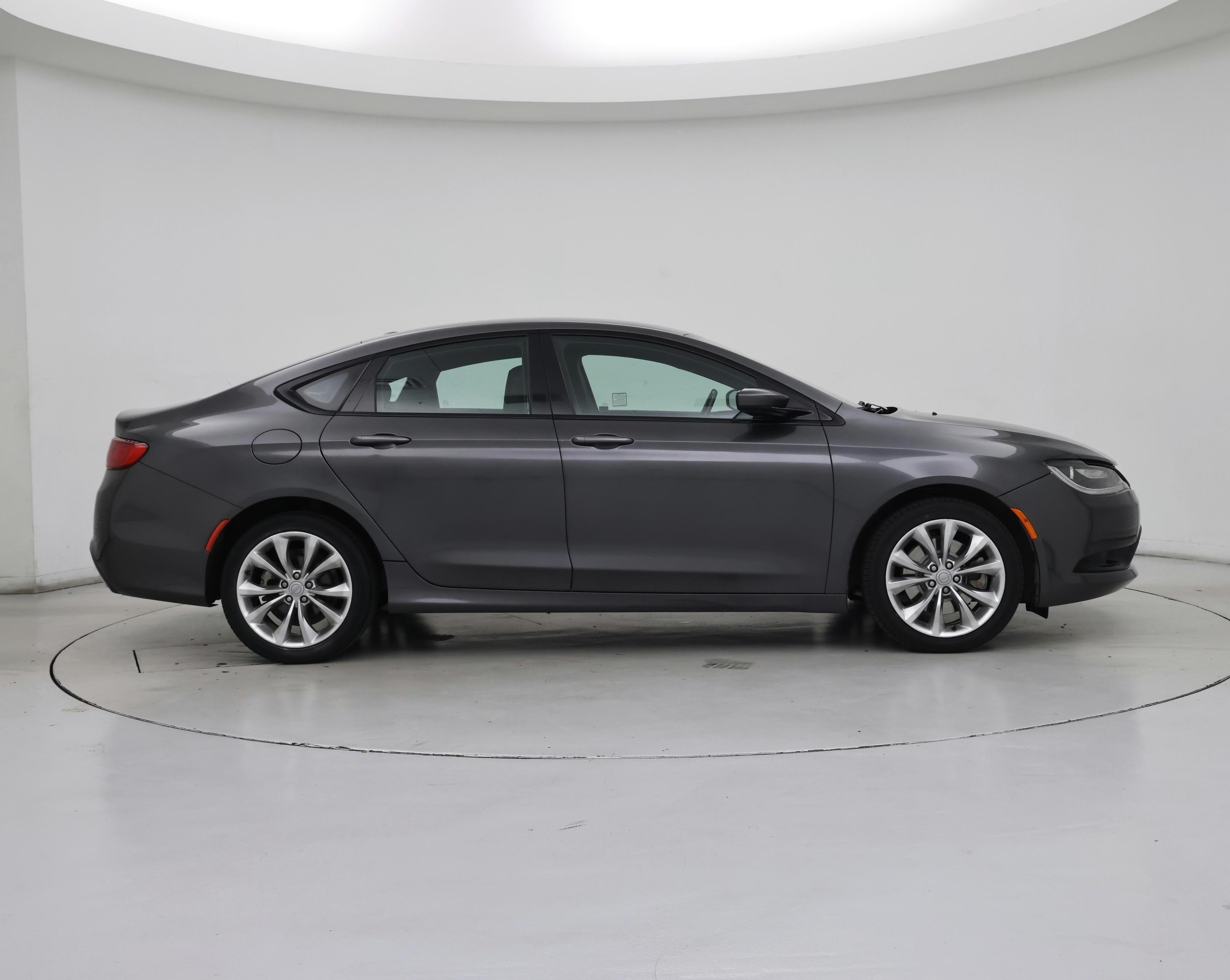 Thumbnail: 2015 Chrysler 200 - 7