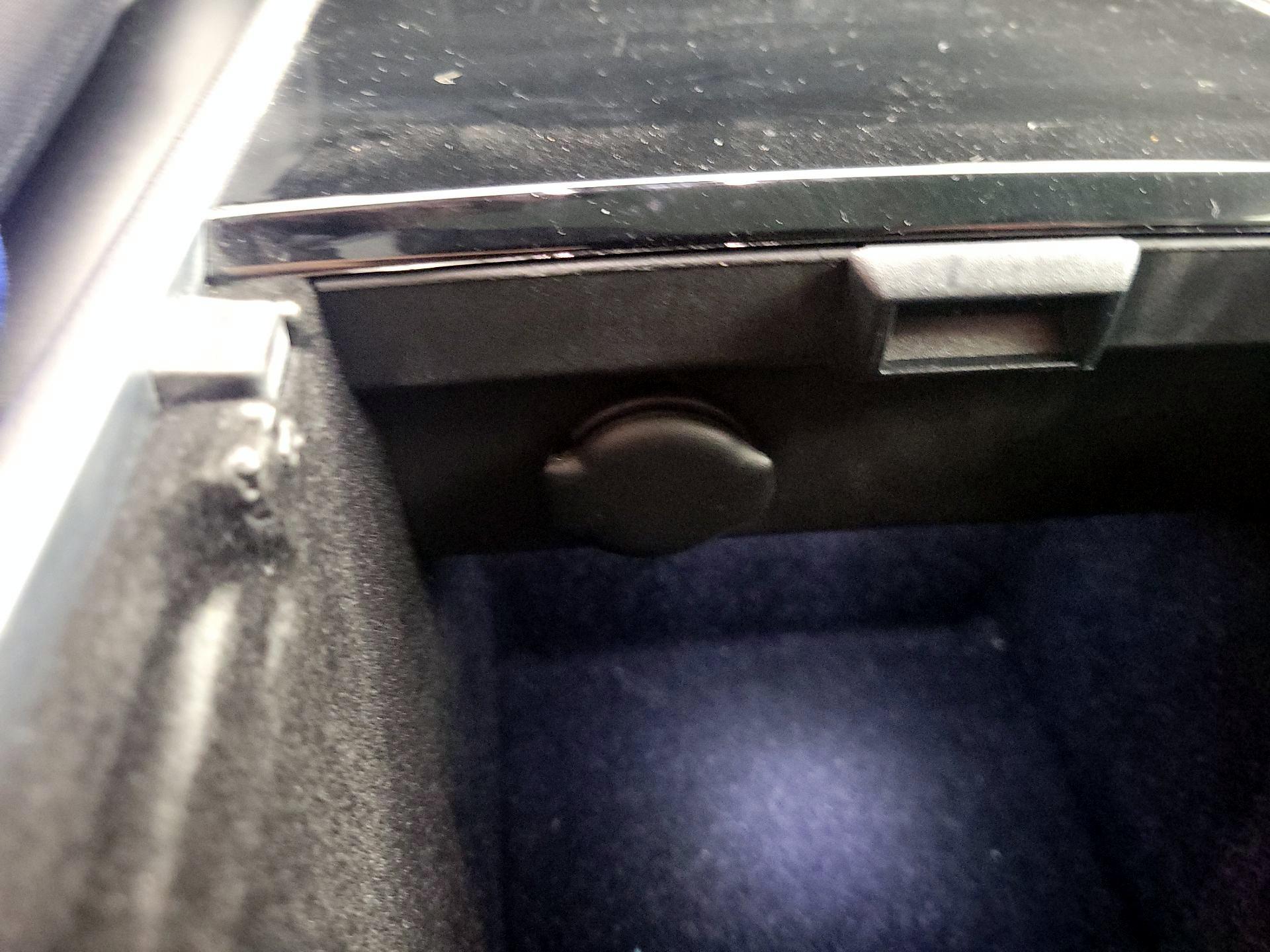 Thumbnail: 2020 Tesla Model 3 - 18