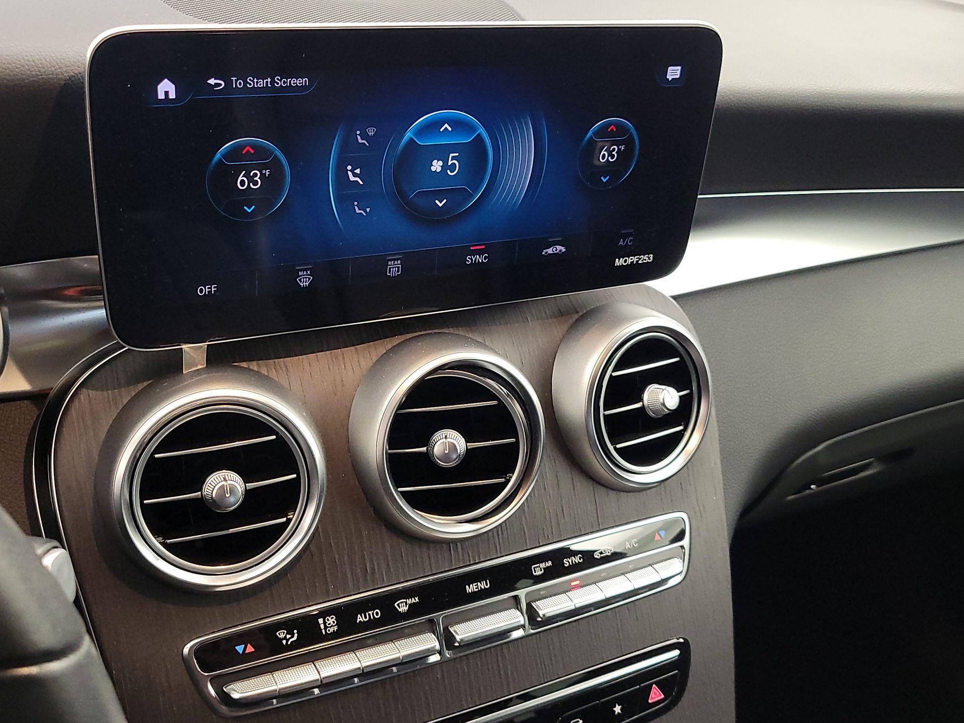 Thumbnail: 2022 Mercedes-Benz GLC - 16