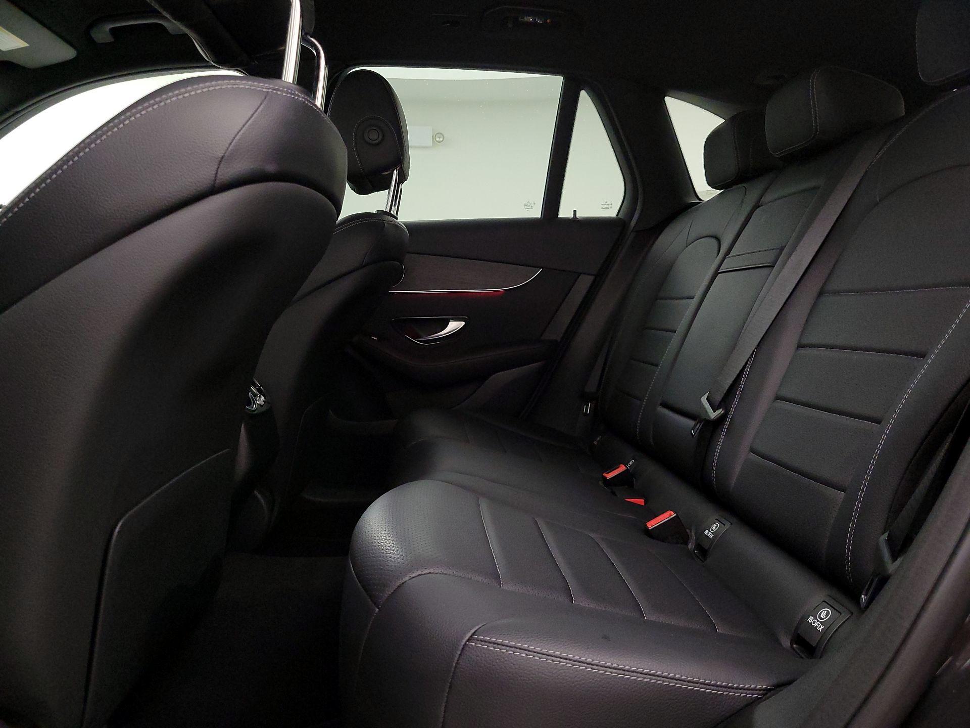 Thumbnail: 2022 Mercedes-Benz GLC - 19