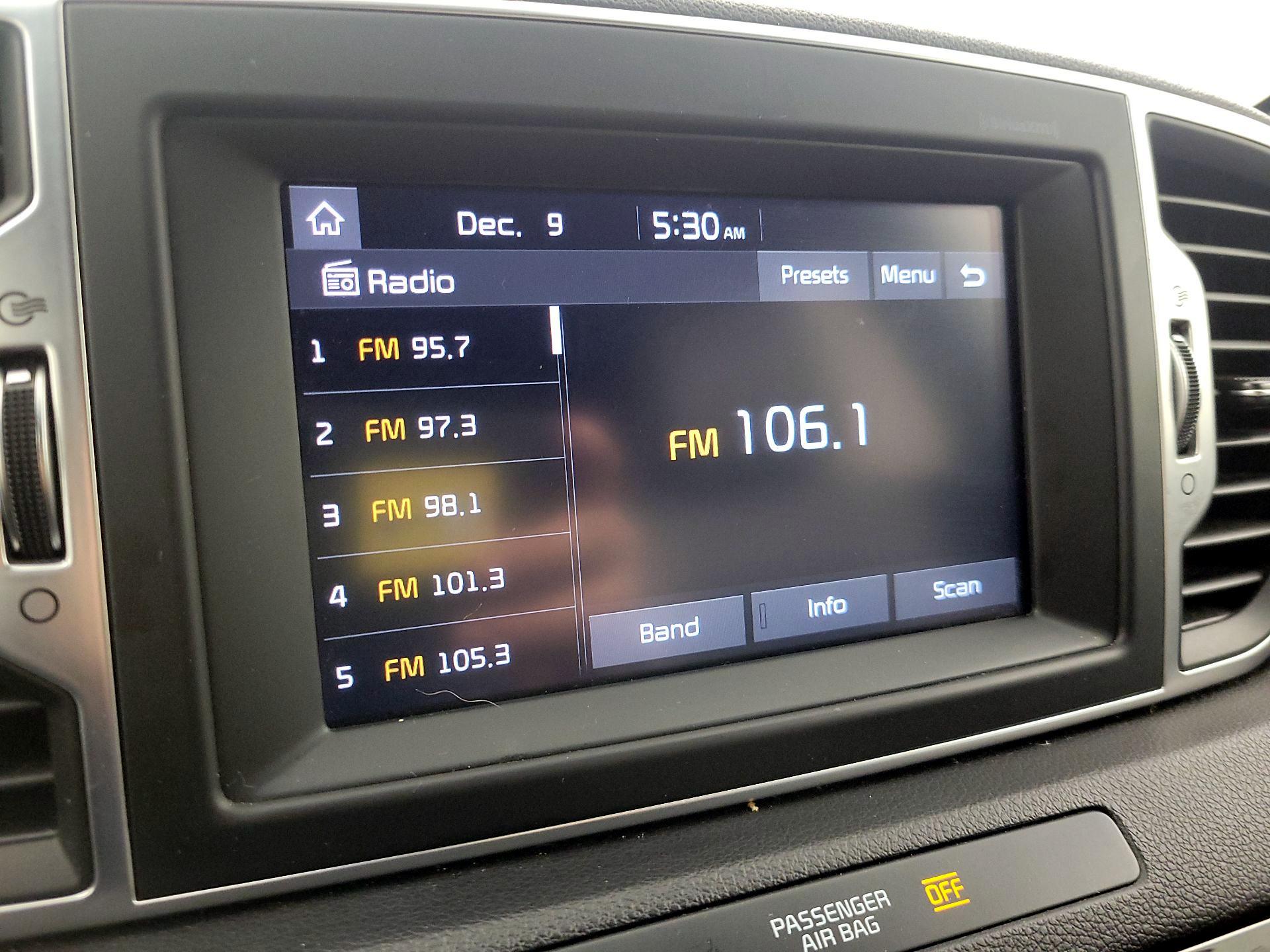 Thumbnail: 2018 Kia Sportage - 15