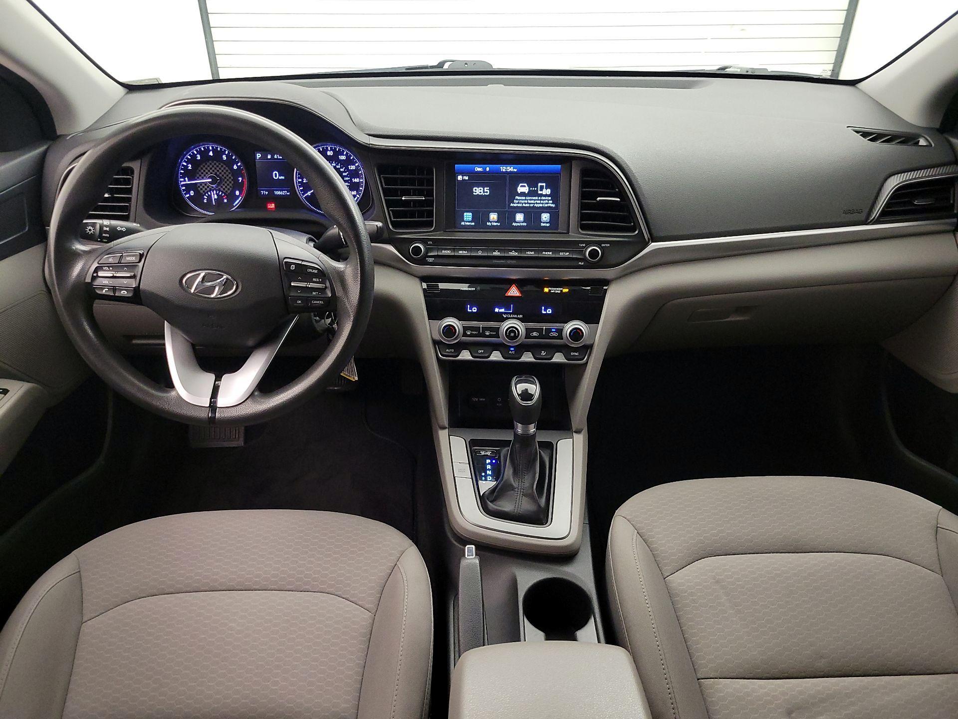 Thumbnail: 2020 Hyundai Elantra - 9