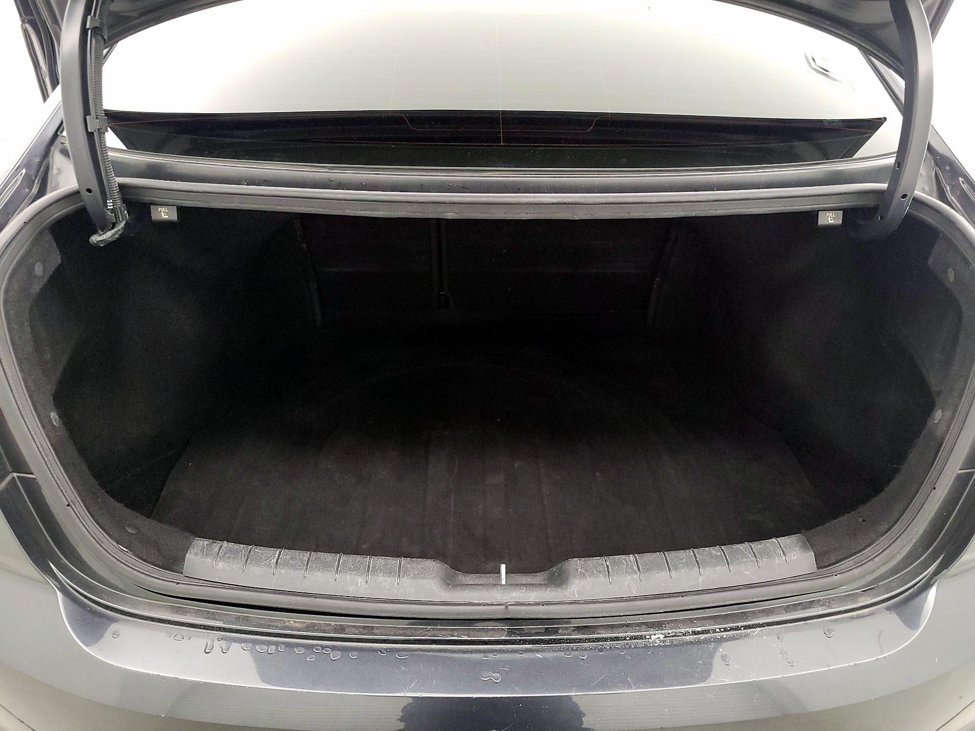 Thumbnail: 2020 Hyundai Elantra - 20