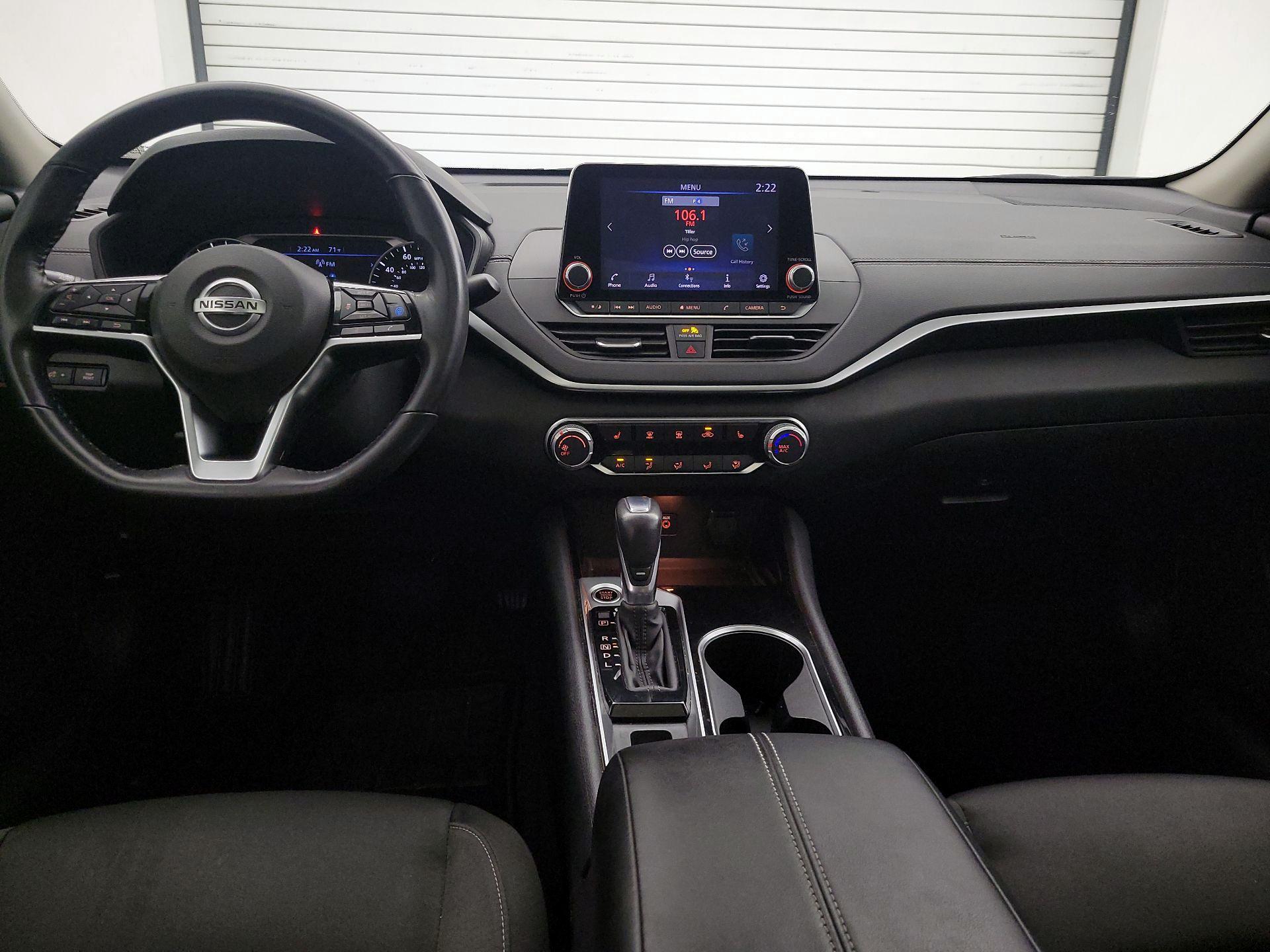 Thumbnail: 2021 Nissan Altima - 9