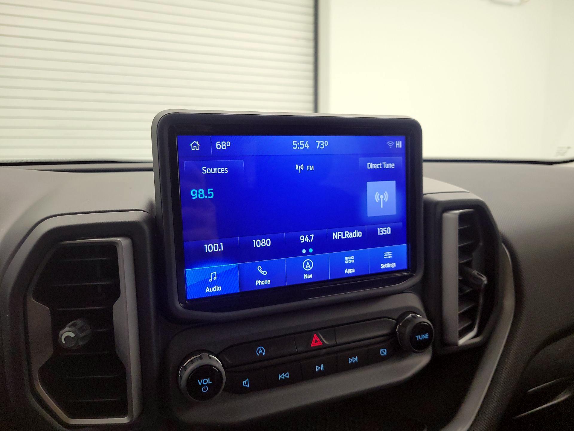 Thumbnail: 2022 Ford Bronco Sport - 16