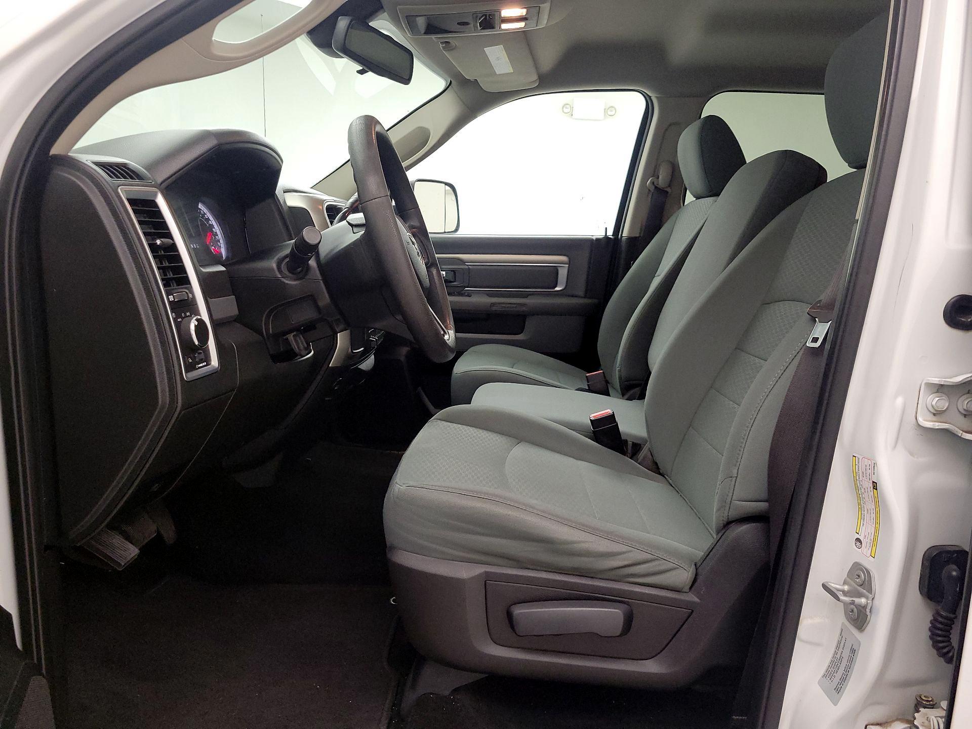 Thumbnail: 2016 RAM 3500 - 11