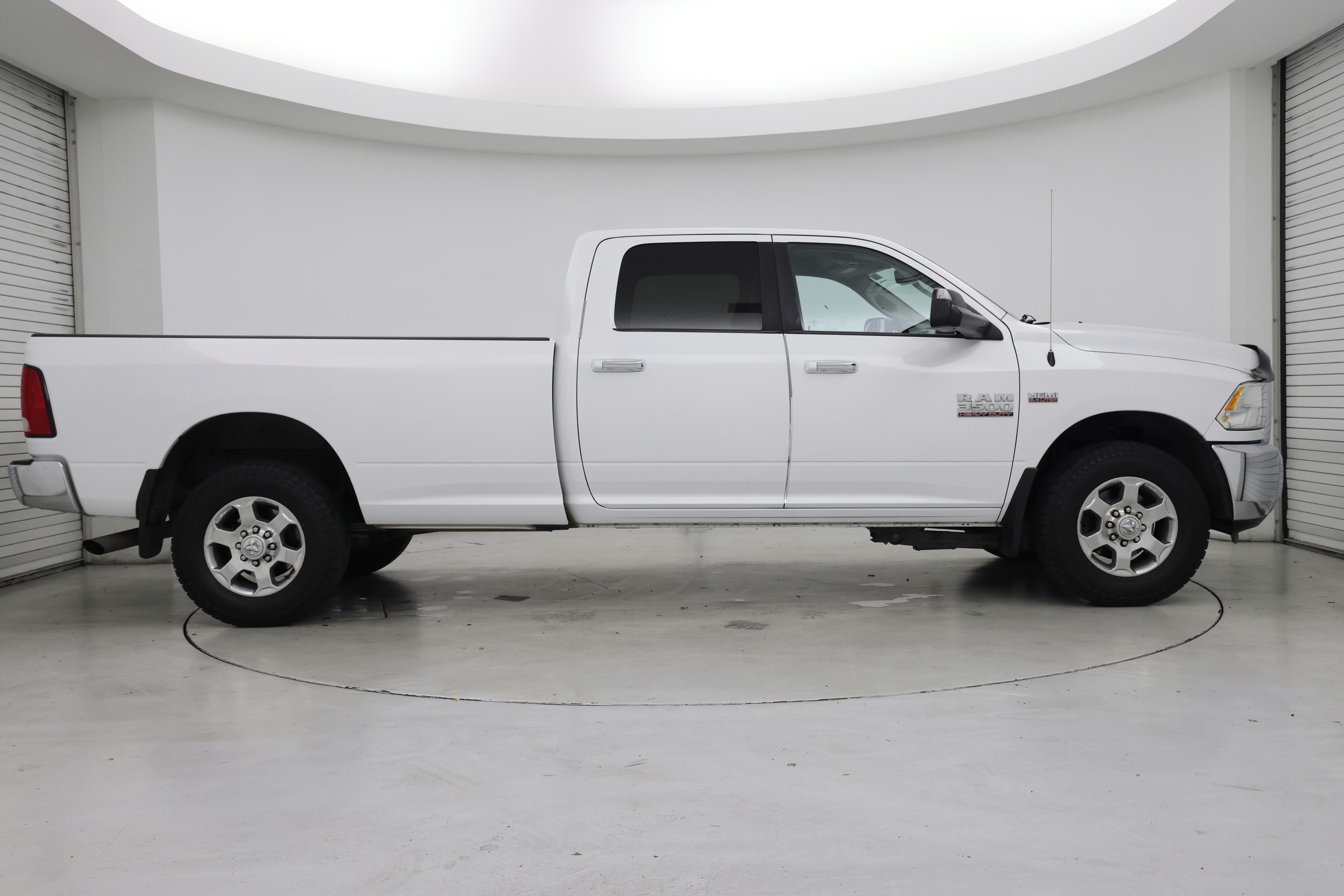 Thumbnail: 2016 RAM 3500 - 7