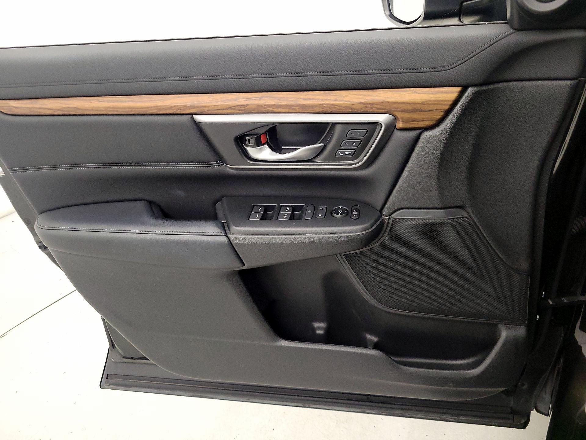 Thumbnail: 2018 Honda CR-V - 12