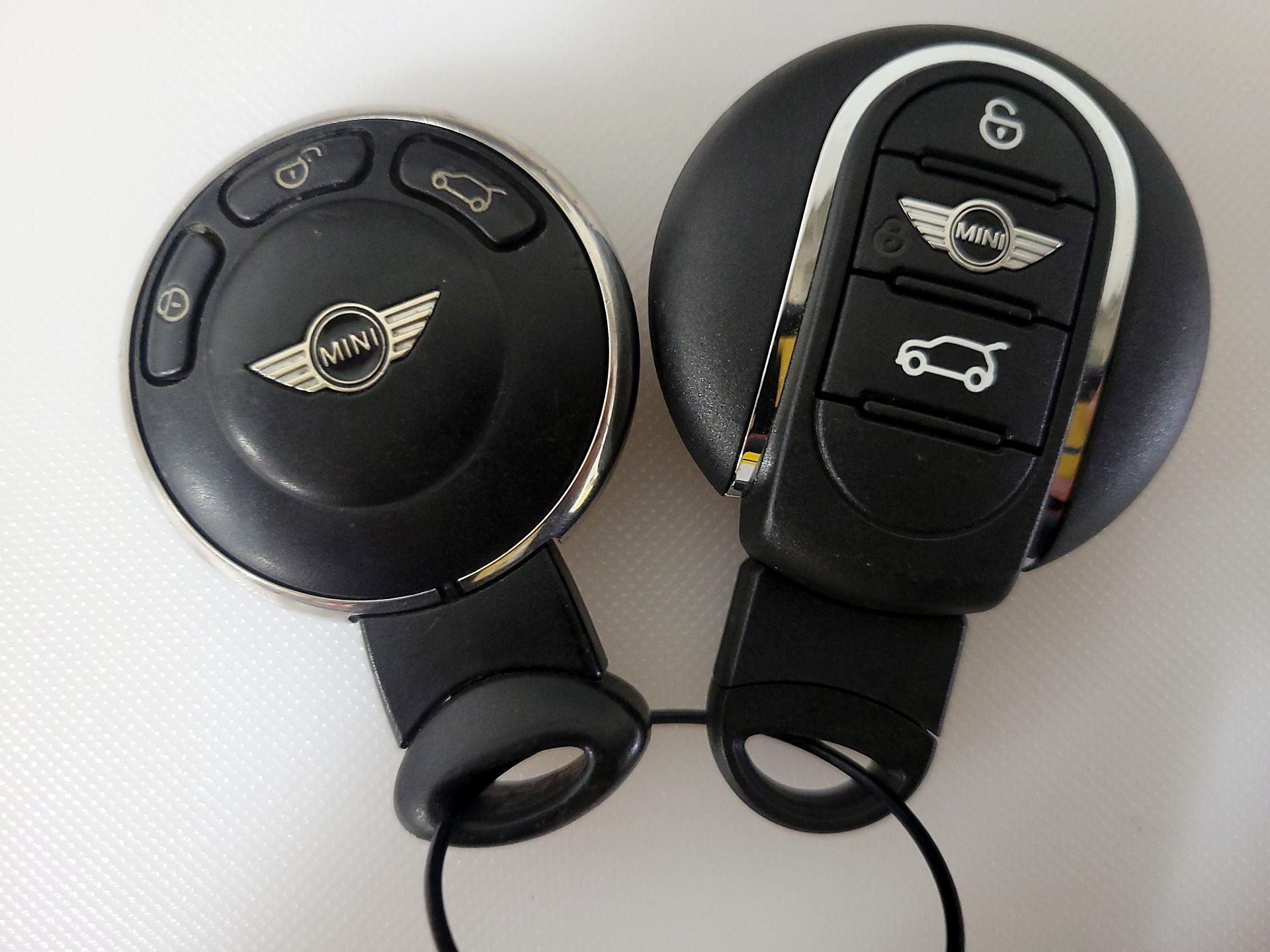 Thumbnail: 2016 MINI Cooper Countryman - 20