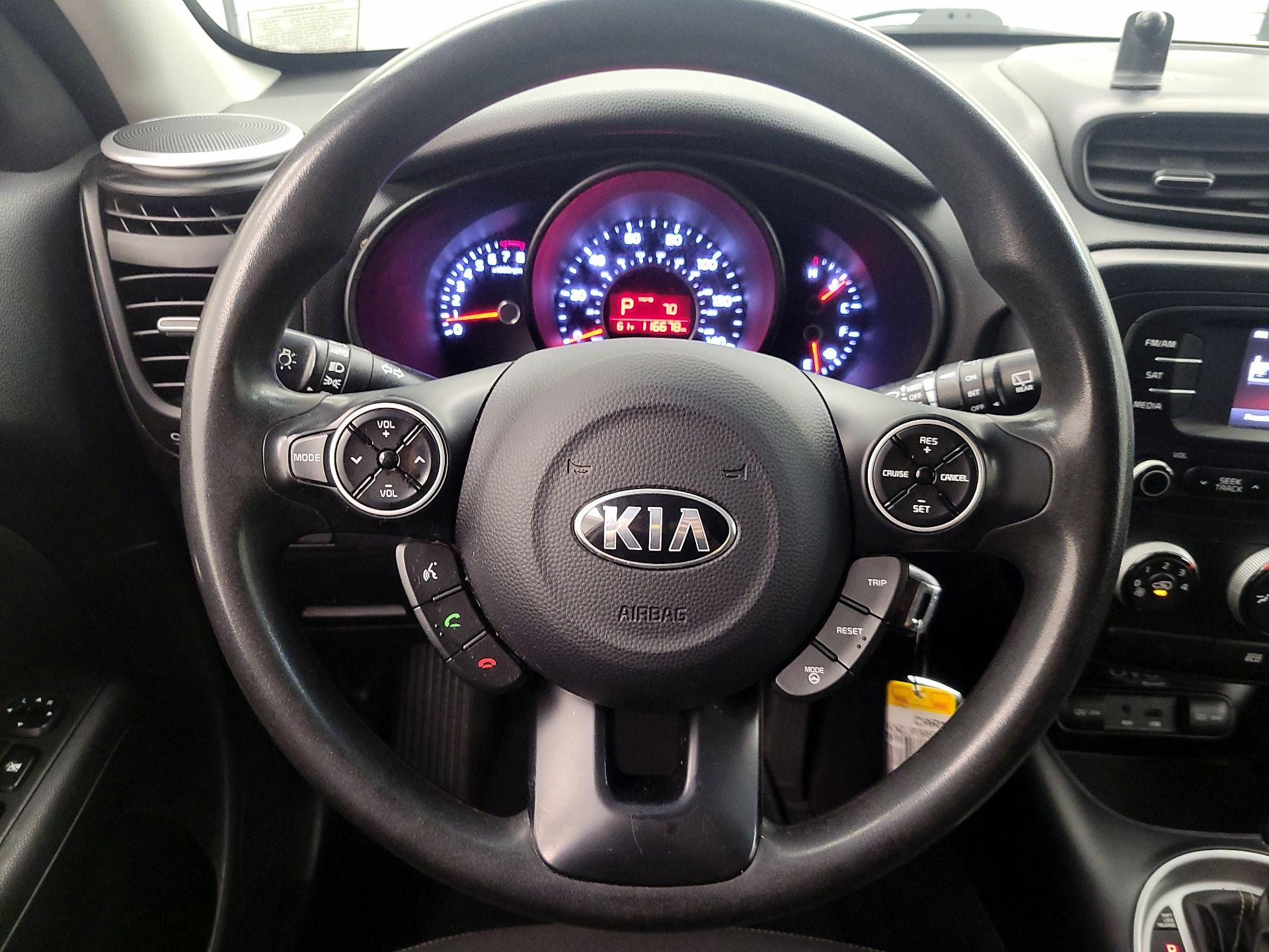Thumbnail: 2015 Kia Soul - 10