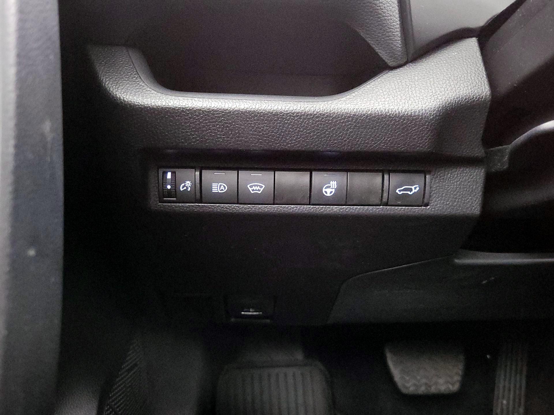 Thumbnail: 2024 Toyota RAV4 - 13