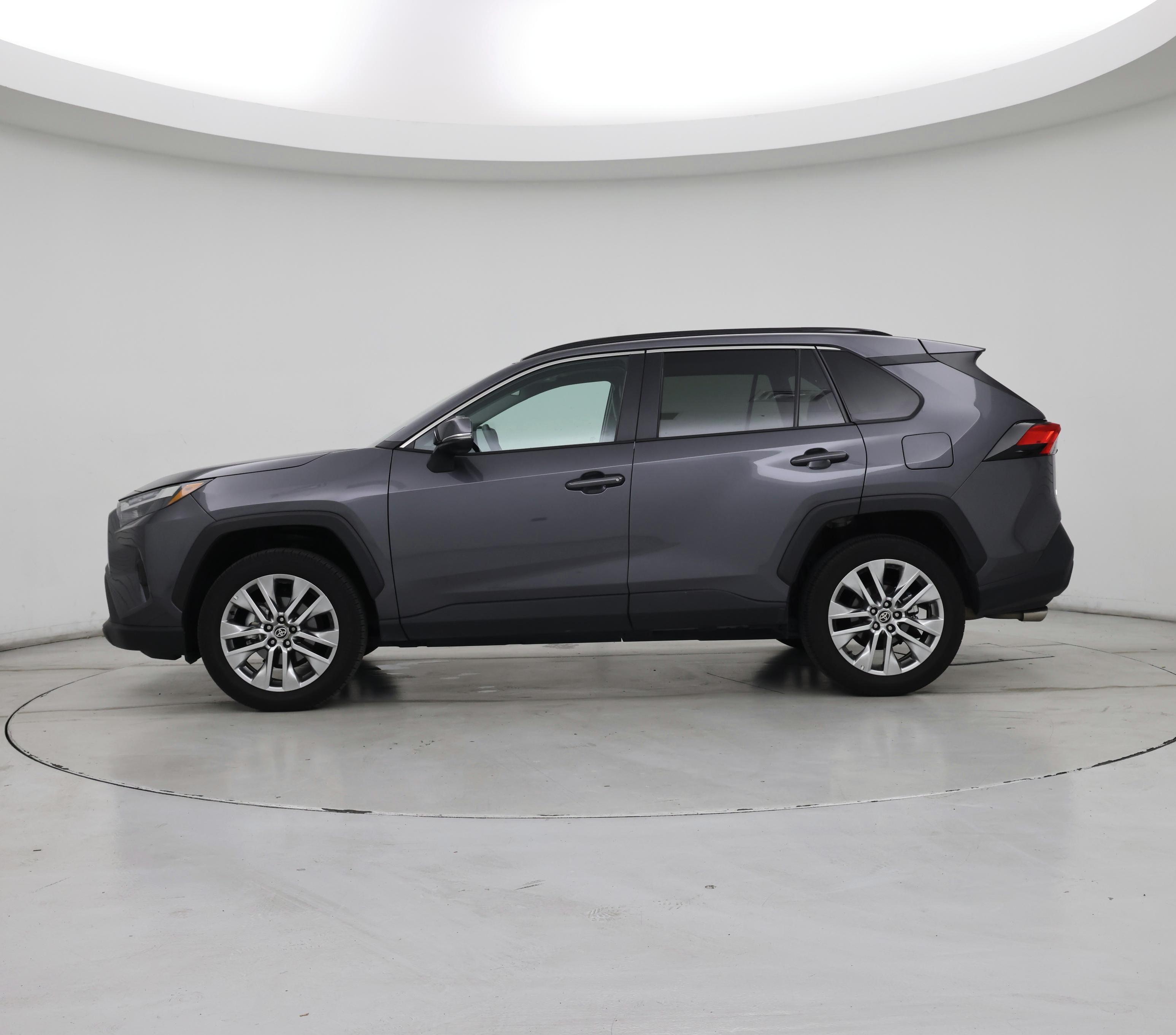 Thumbnail: 2024 Toyota RAV4 - 3