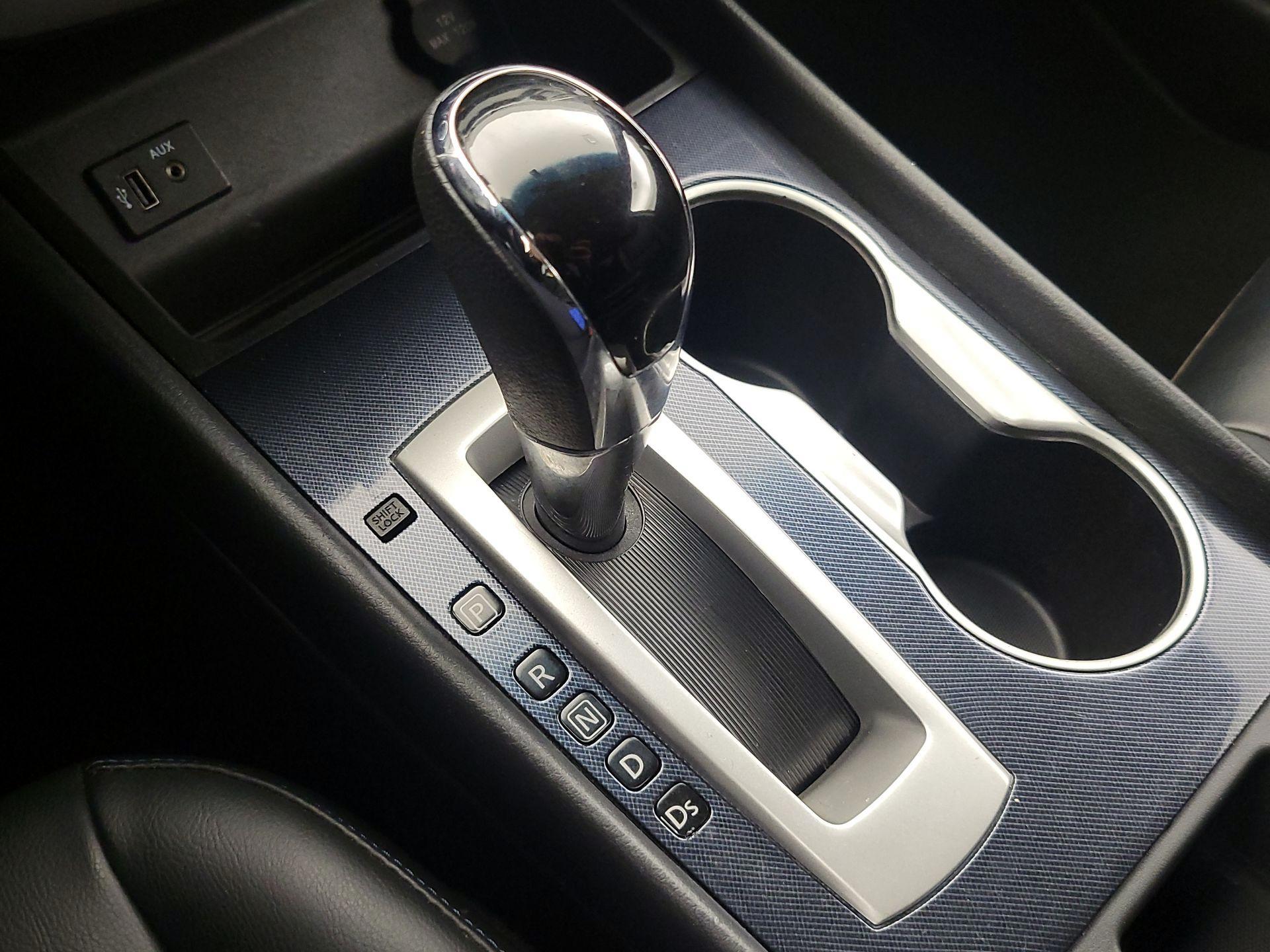 Thumbnail: 2018 Nissan Altima - 18