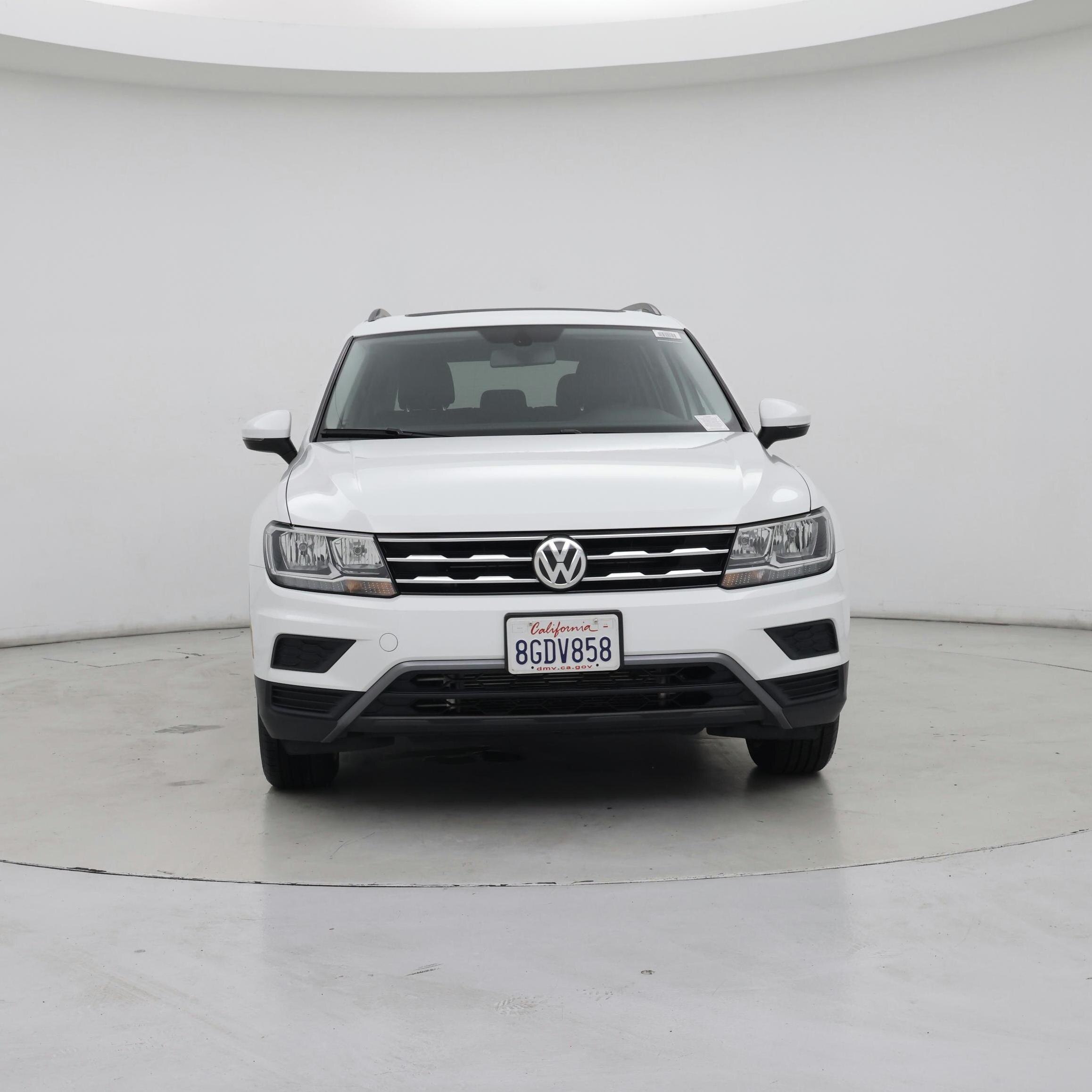 Thumbnail: 2018 Volkswagen Tiguan - 5