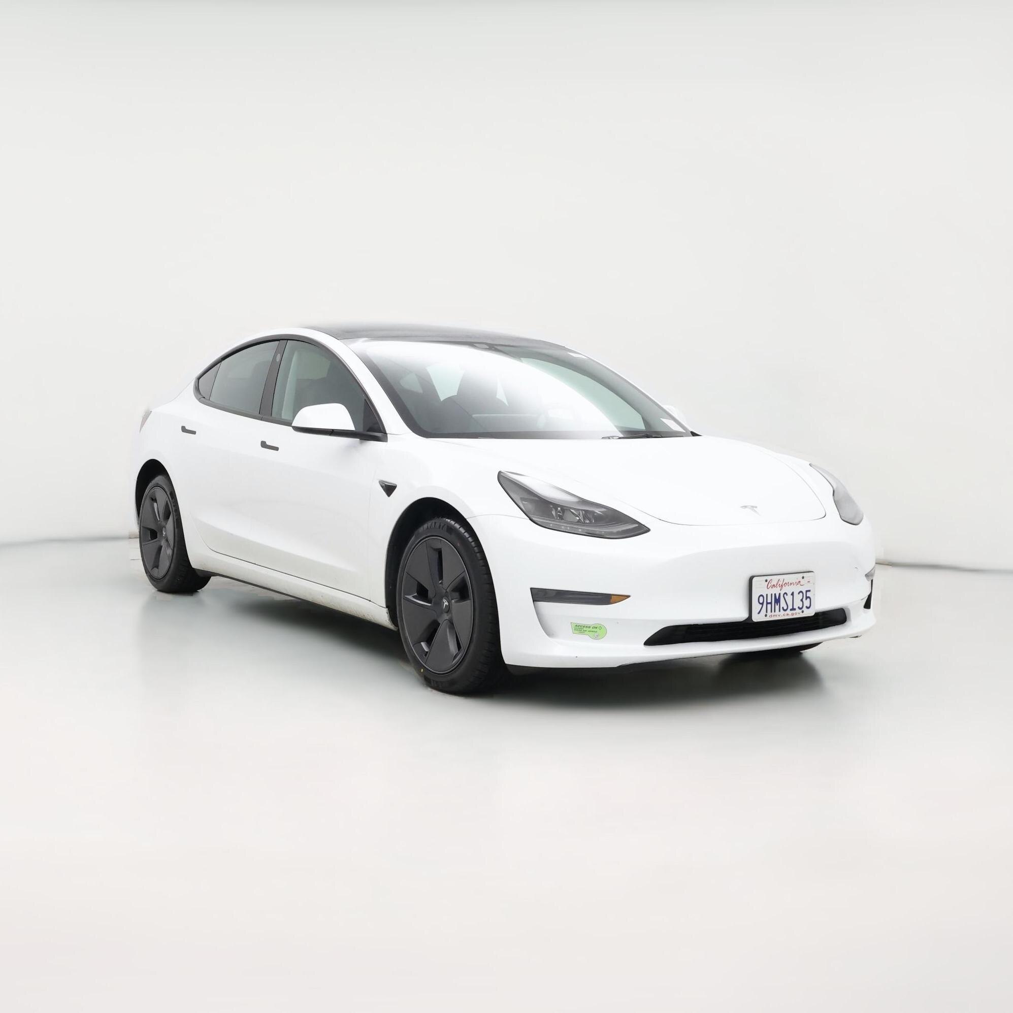 Thumbnail: 2023 Tesla Model 3 - 1
