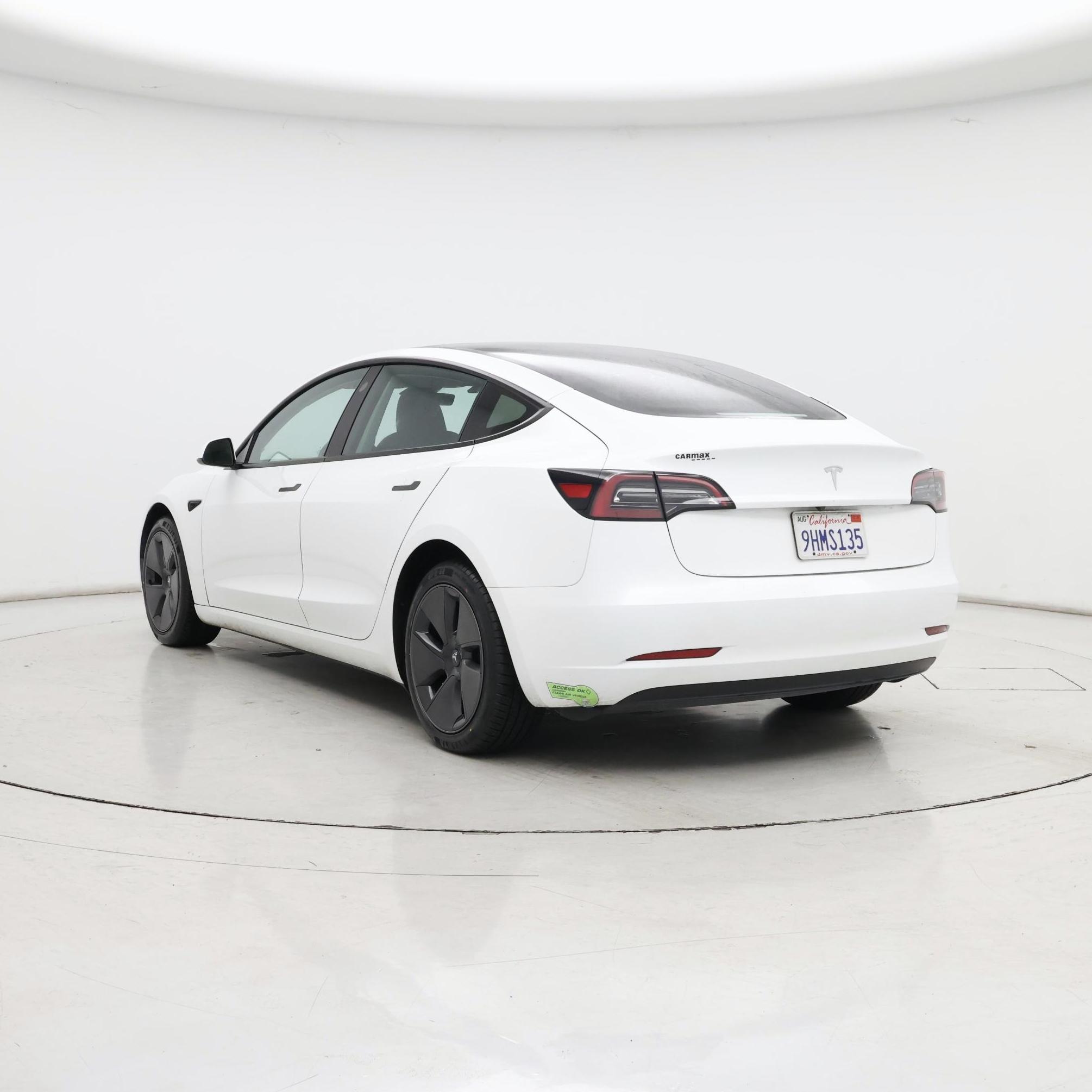 Thumbnail: 2023 Tesla Model 3 - 2