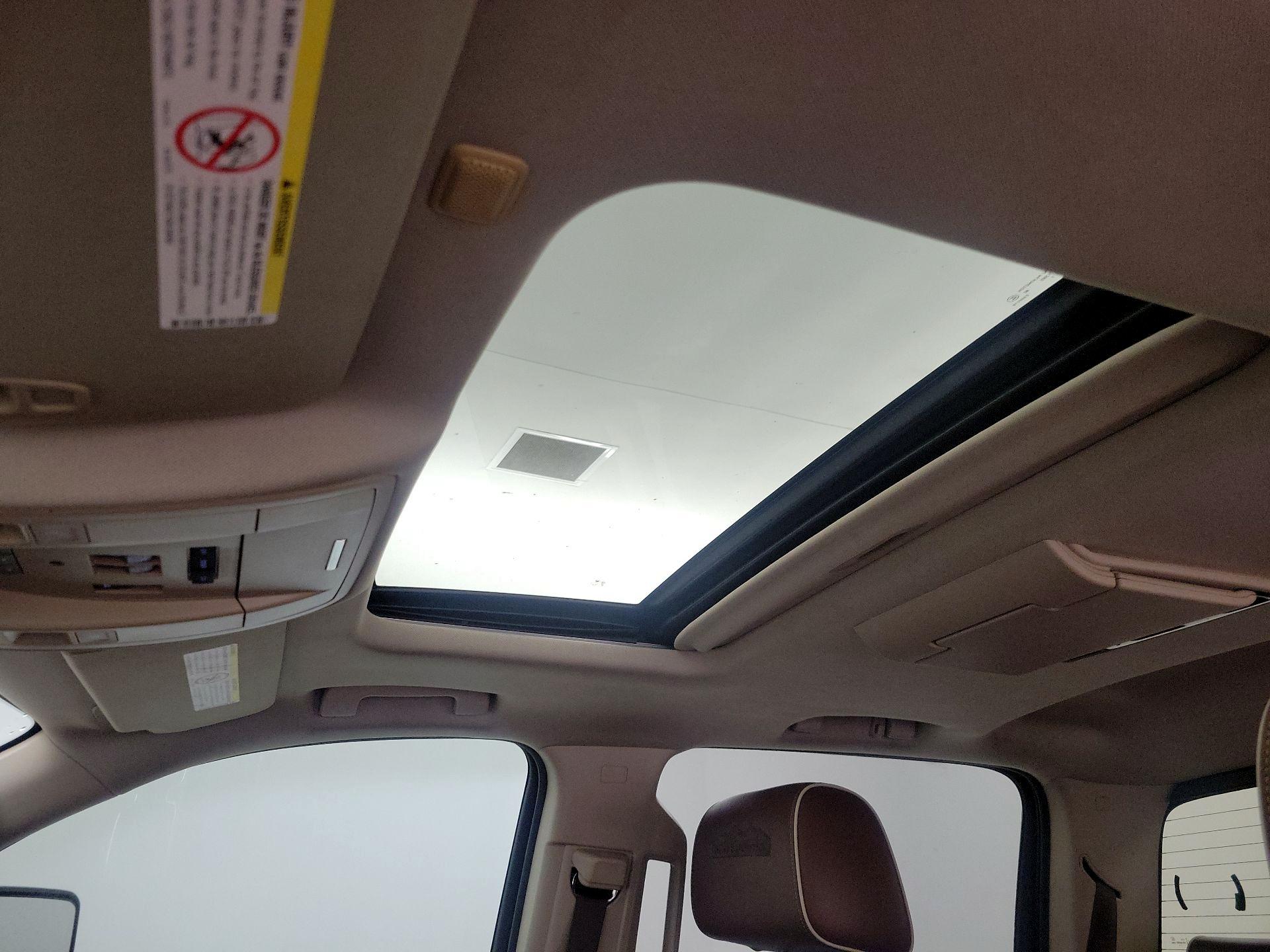 Thumbnail: 2015 Chevrolet Silverado 3500 - 18