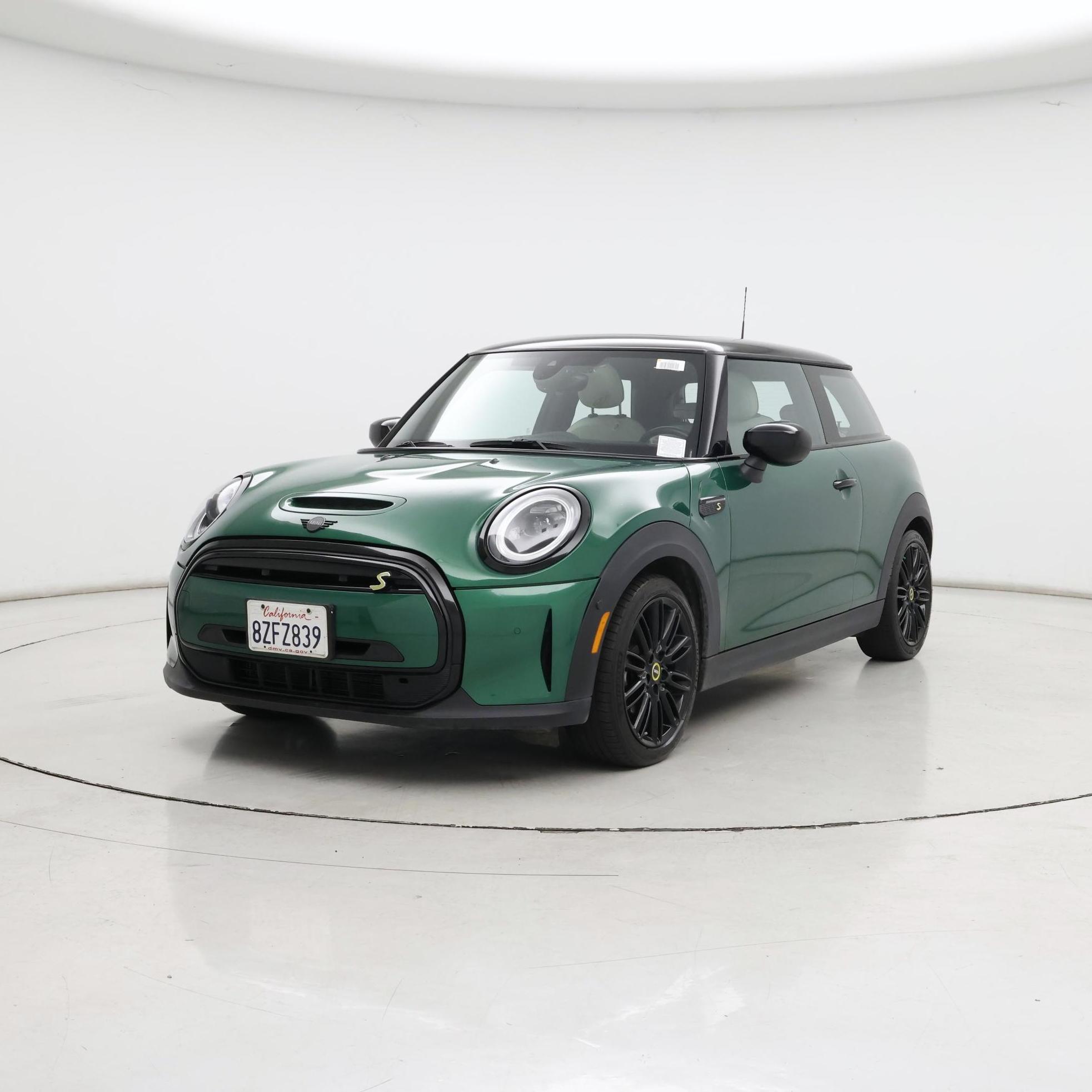 Thumbnail: 2022 MINI Cooper Hardtop - 4