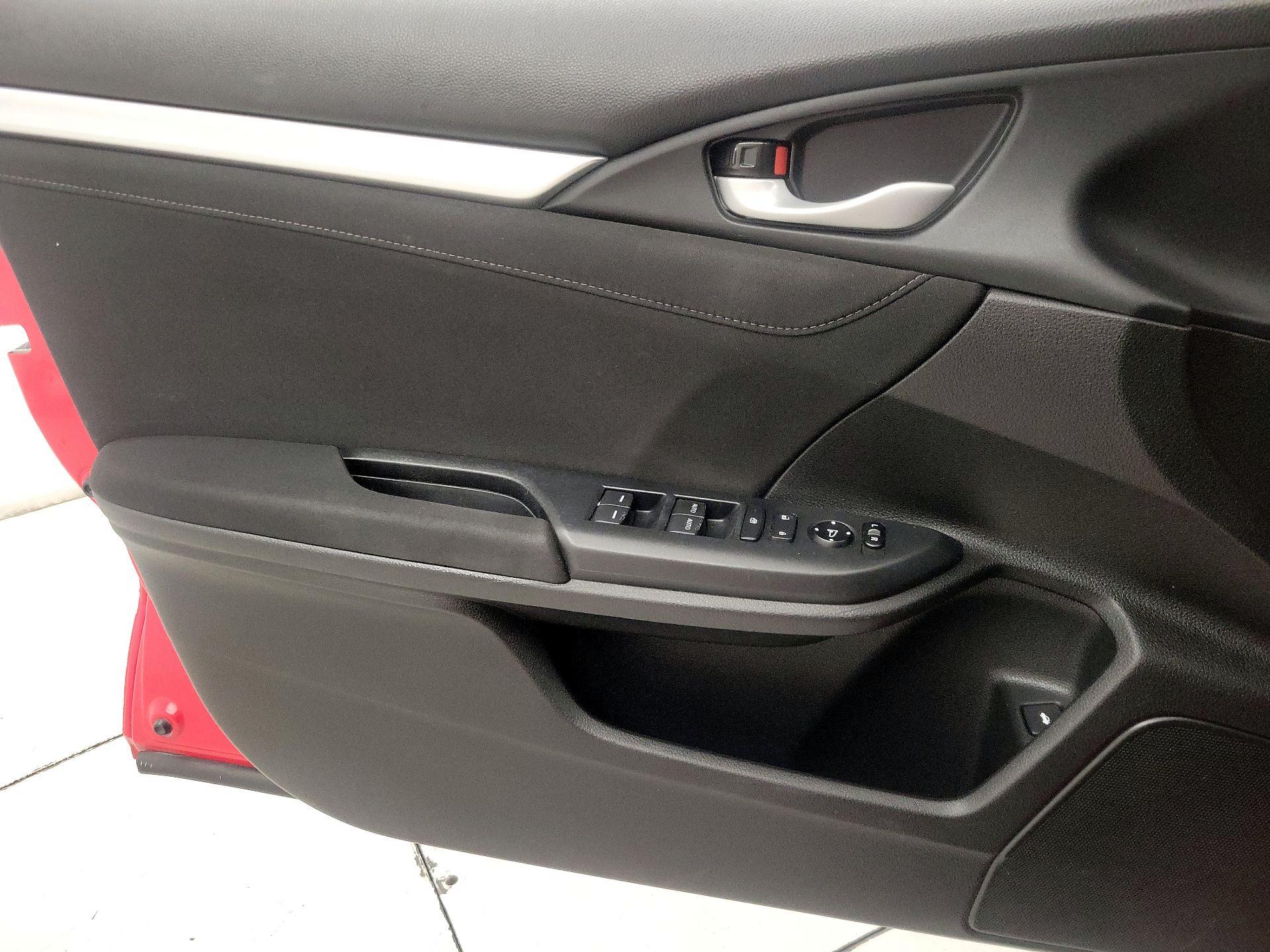 Thumbnail: 2017 Honda Civic - 12