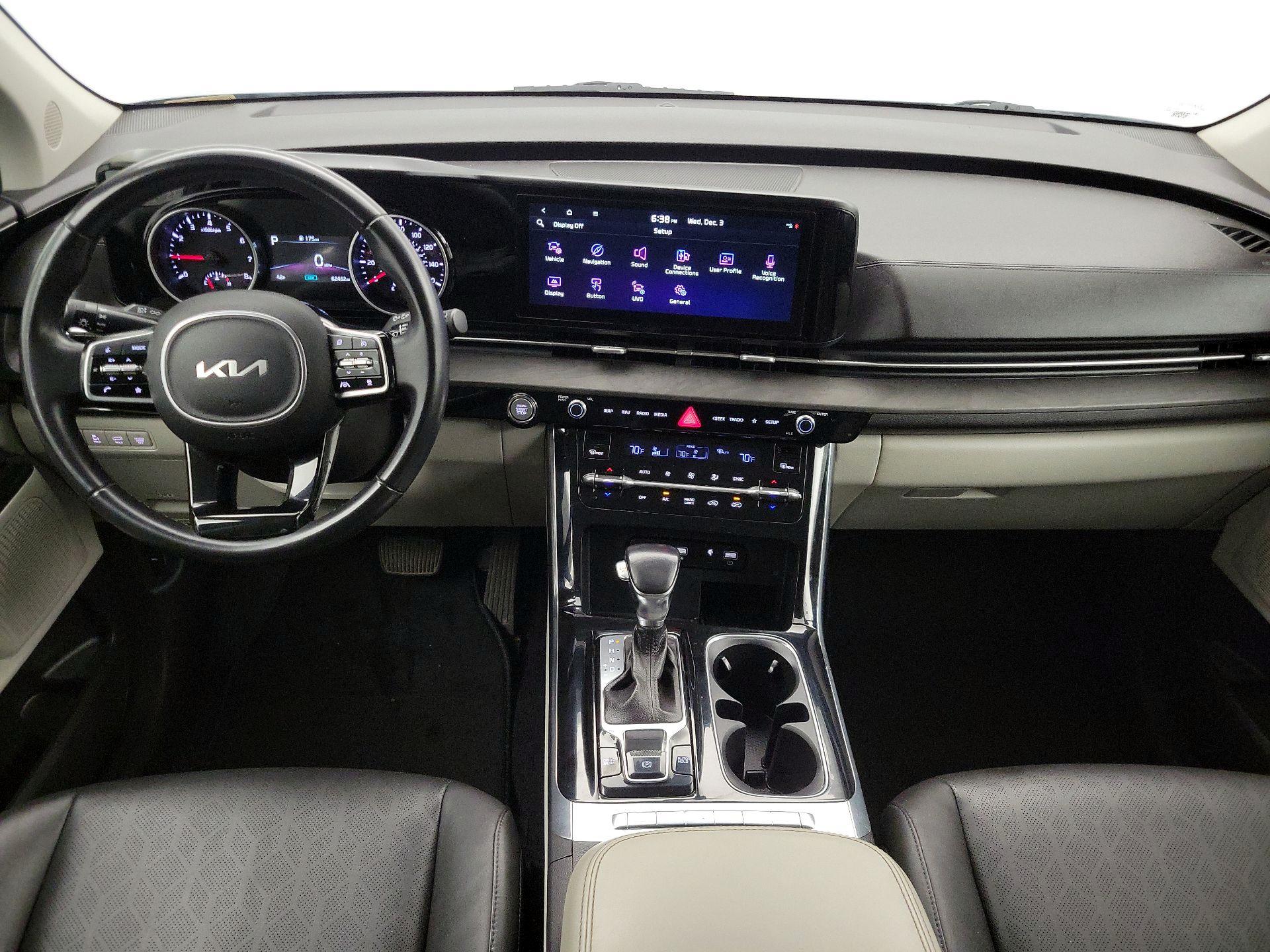 Thumbnail: 2022 Kia Carnival - 9