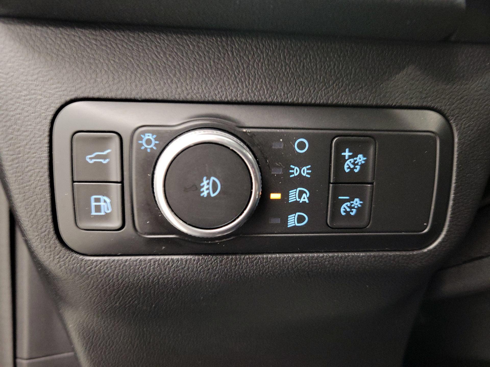 Thumbnail: 2021 Ford Escape - 13