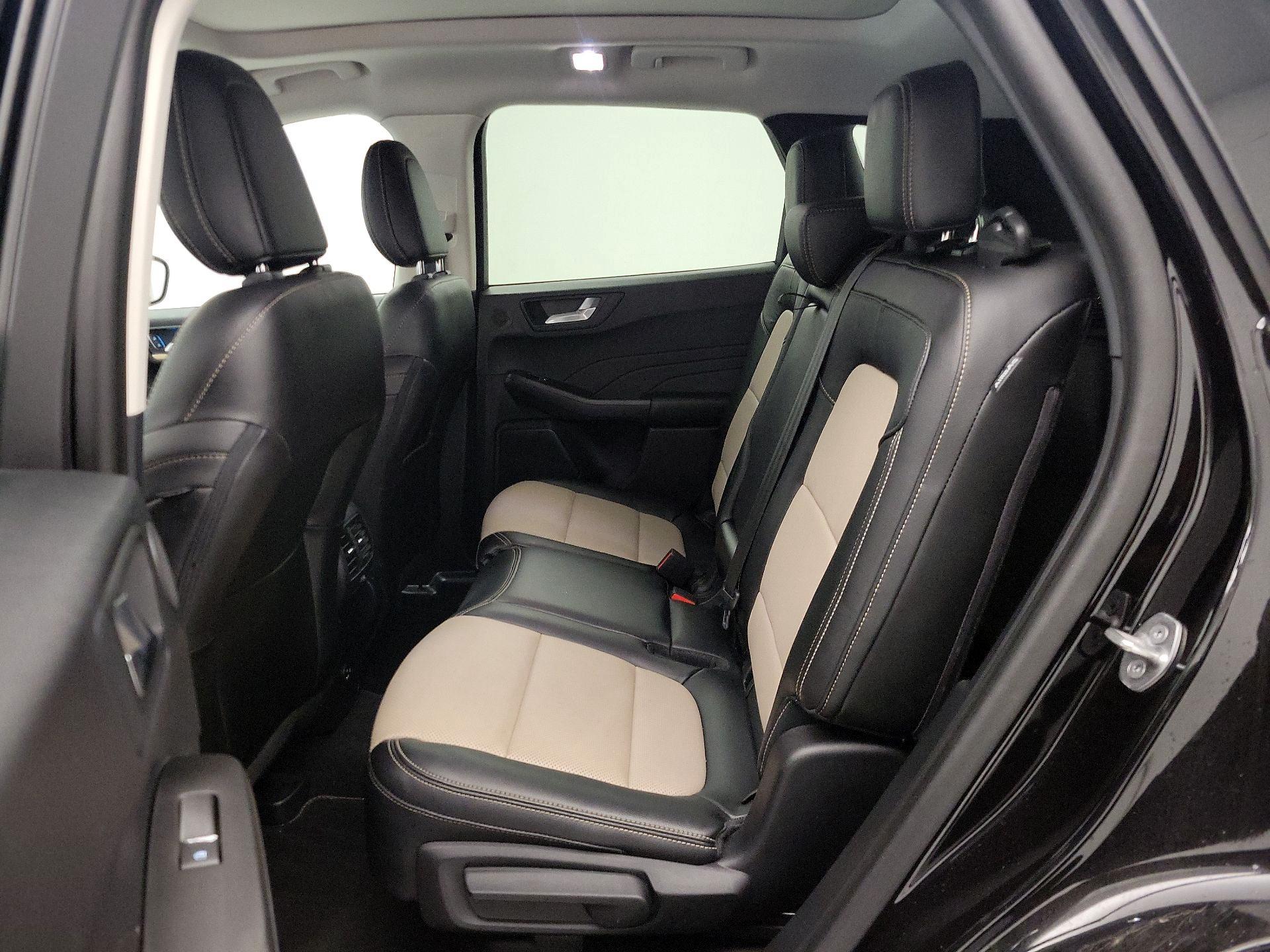 Thumbnail: 2021 Ford Escape - 20