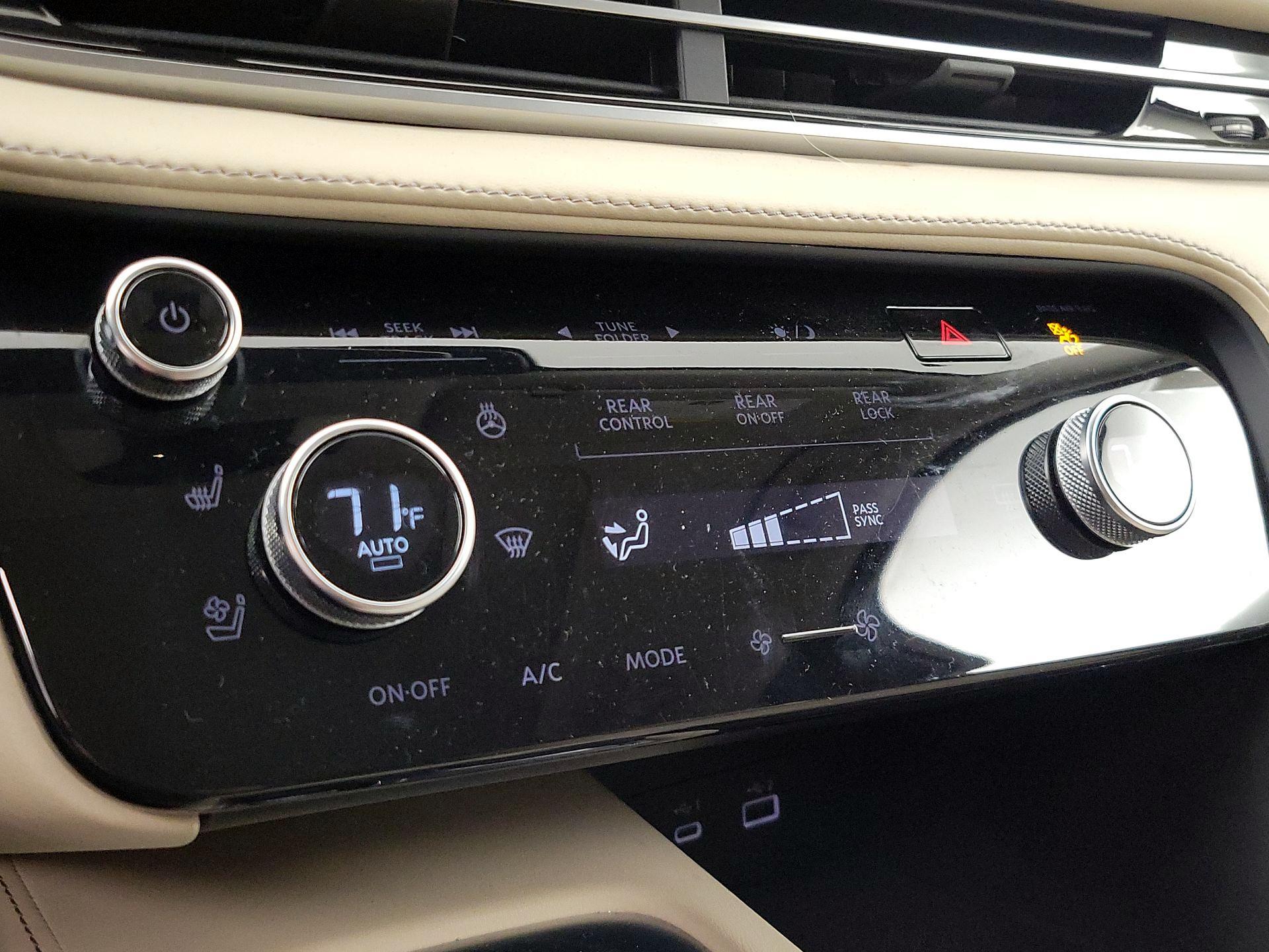 Thumbnail: 2022 INFINITI QX60 - 17