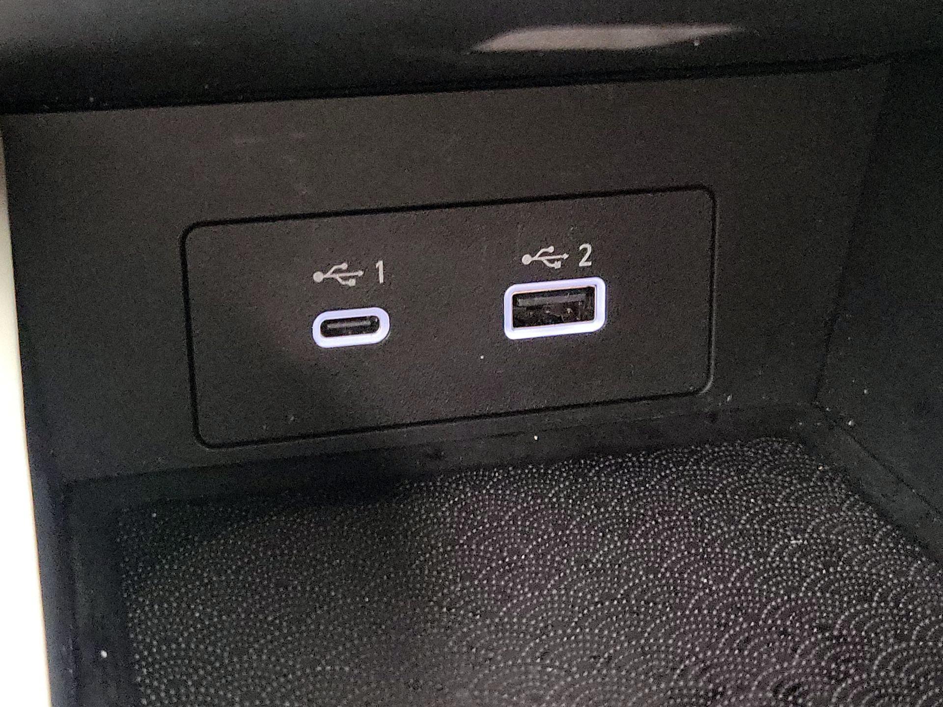 Thumbnail: 2022 INFINITI QX60 - 19