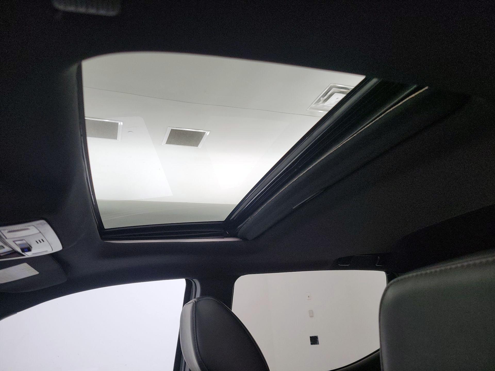 Thumbnail: 2023 Toyota Tacoma - 20