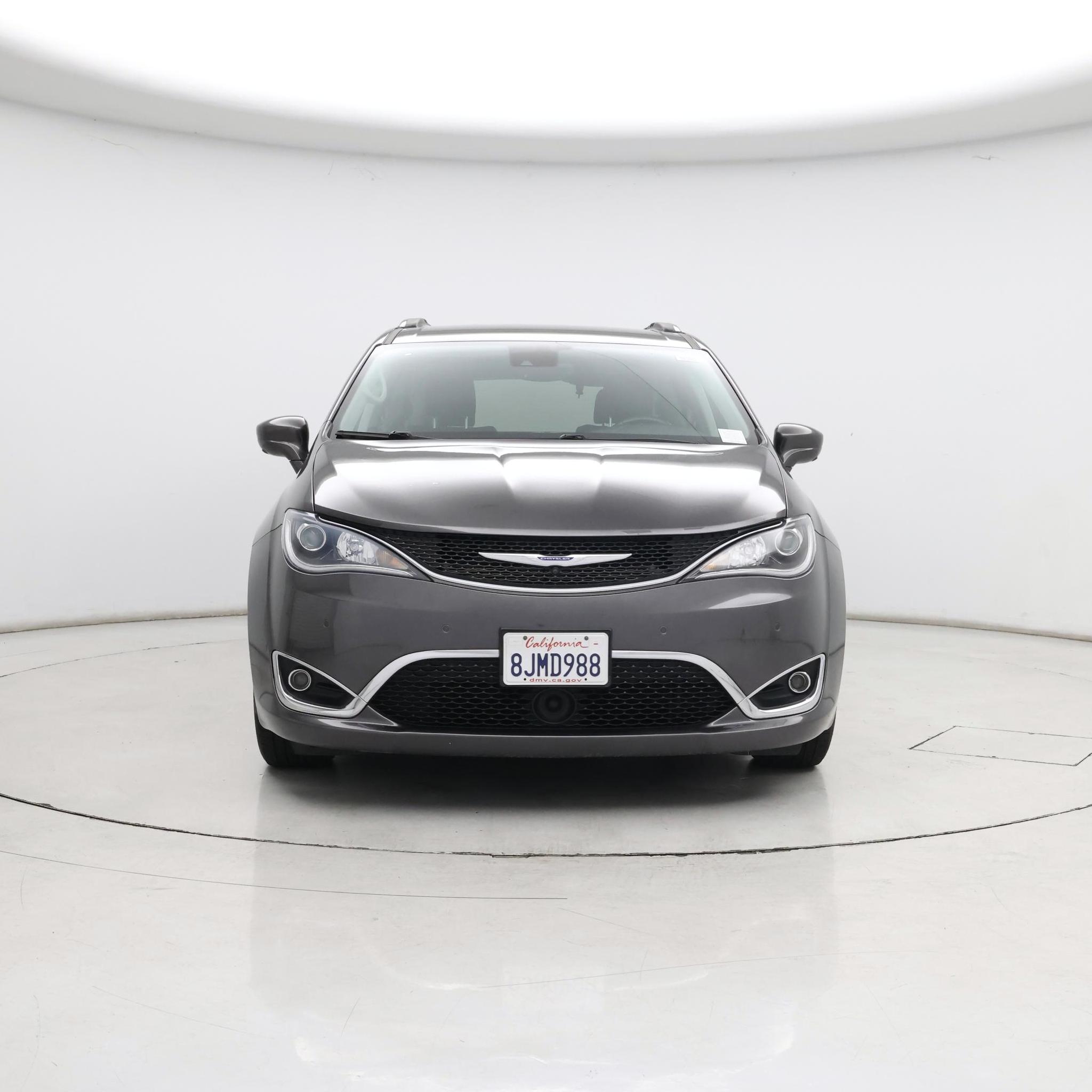 Thumbnail: 2019 Chrysler Pacifica - 5