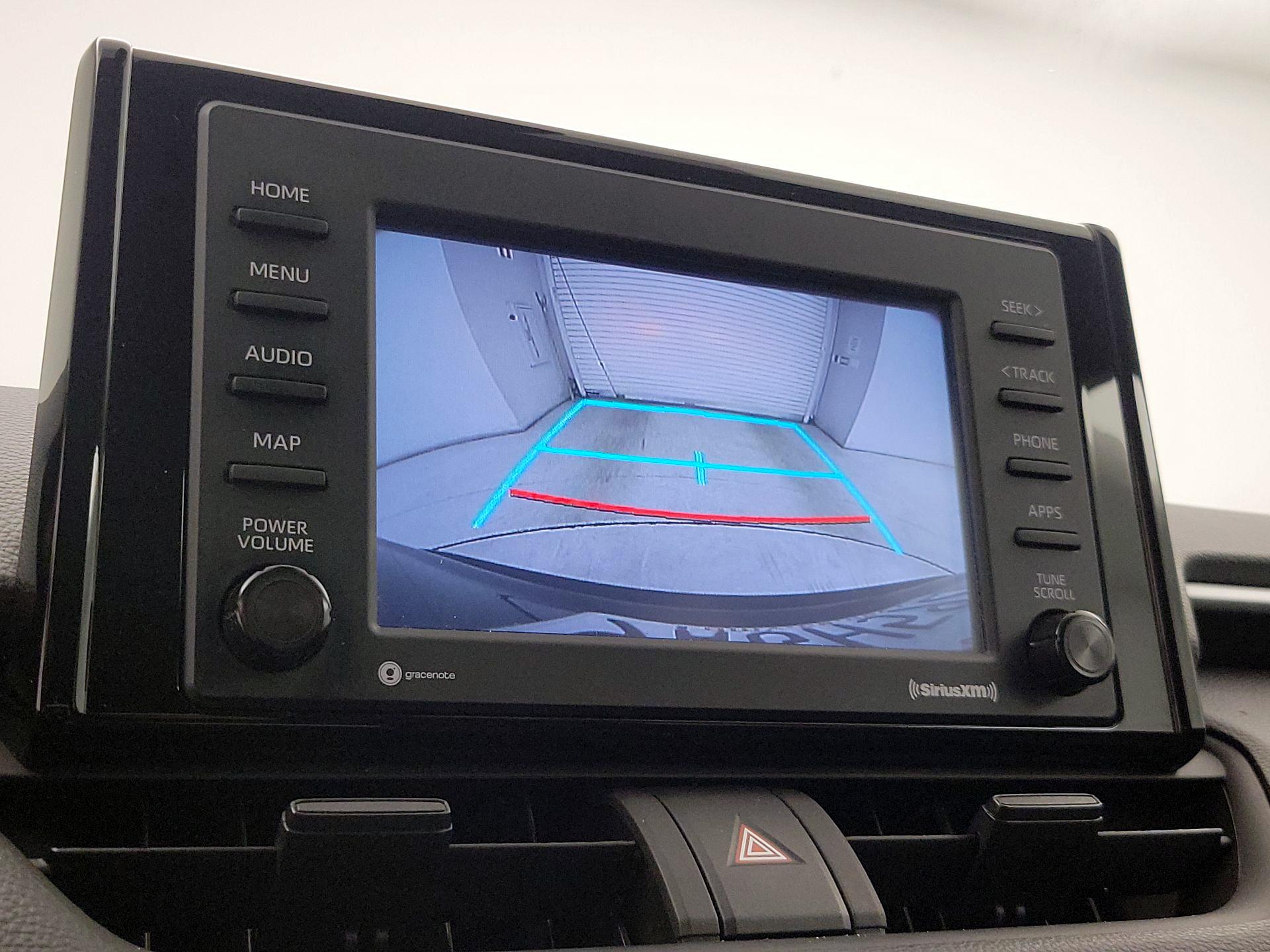 Thumbnail: 2022 Toyota RAV4 - 14