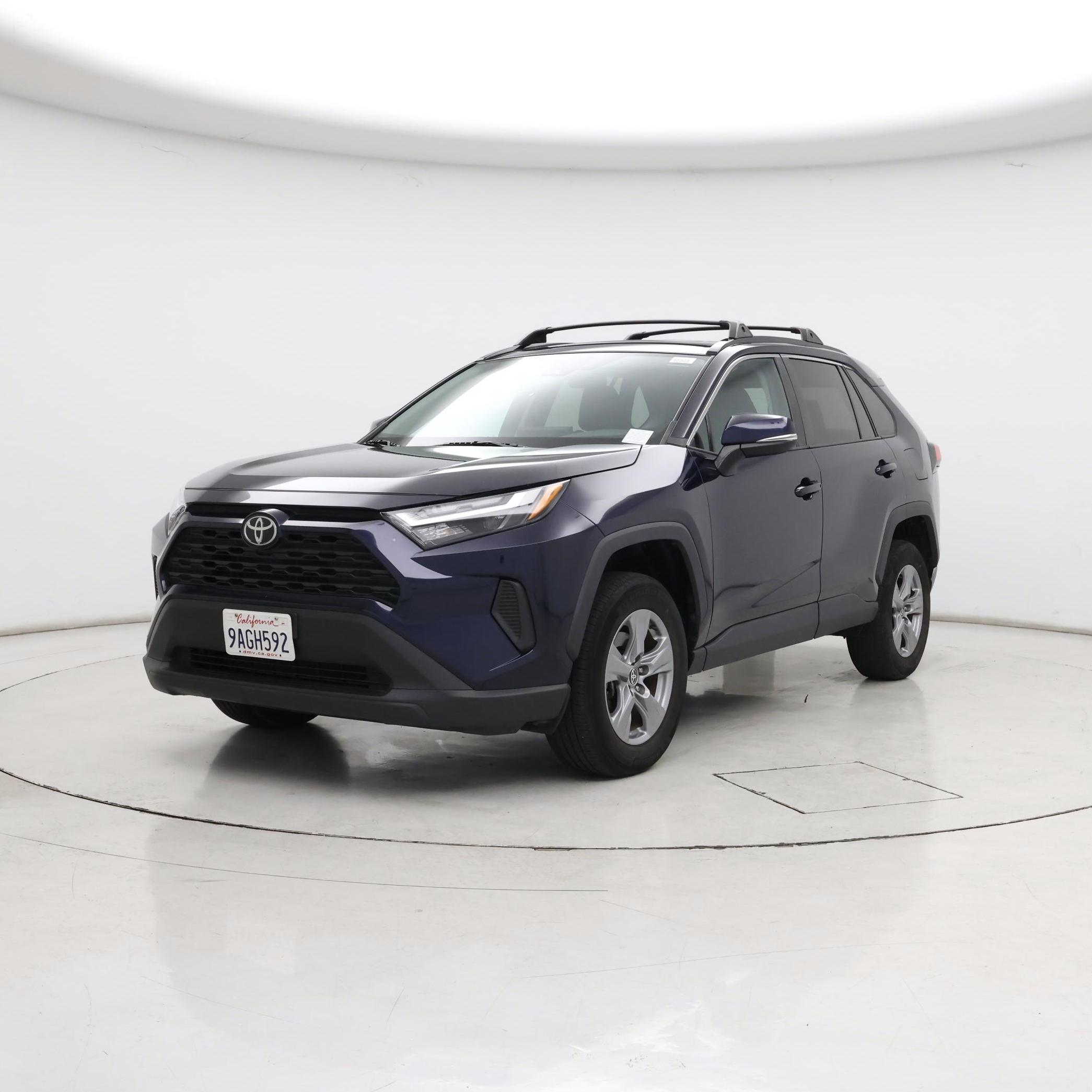 Thumbnail: 2022 Toyota RAV4 - 4