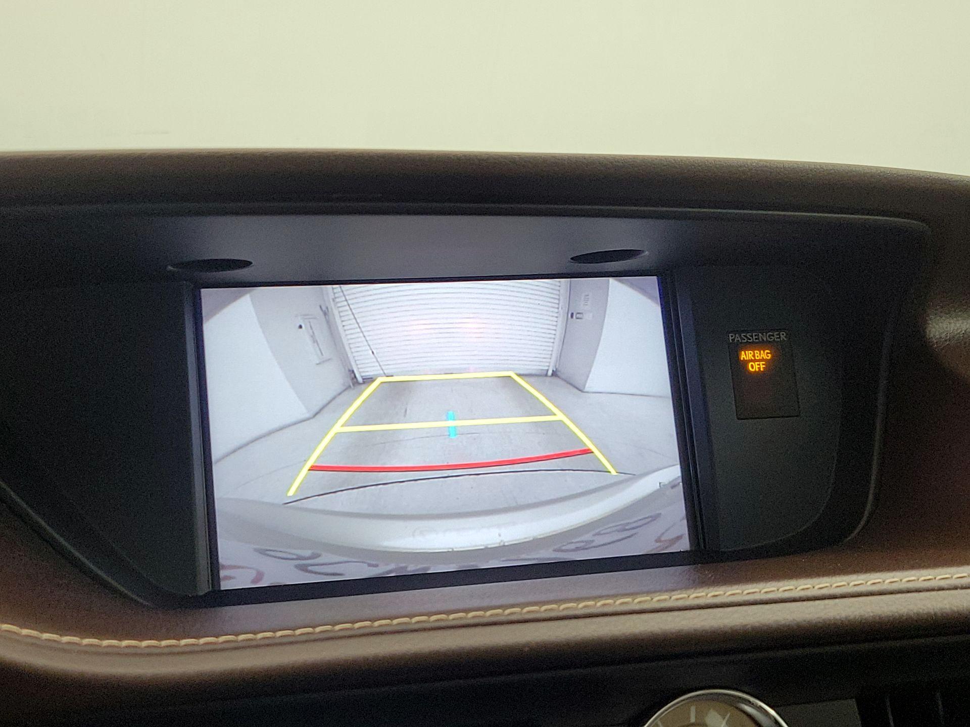 Thumbnail: 2018 Lexus ES - 15