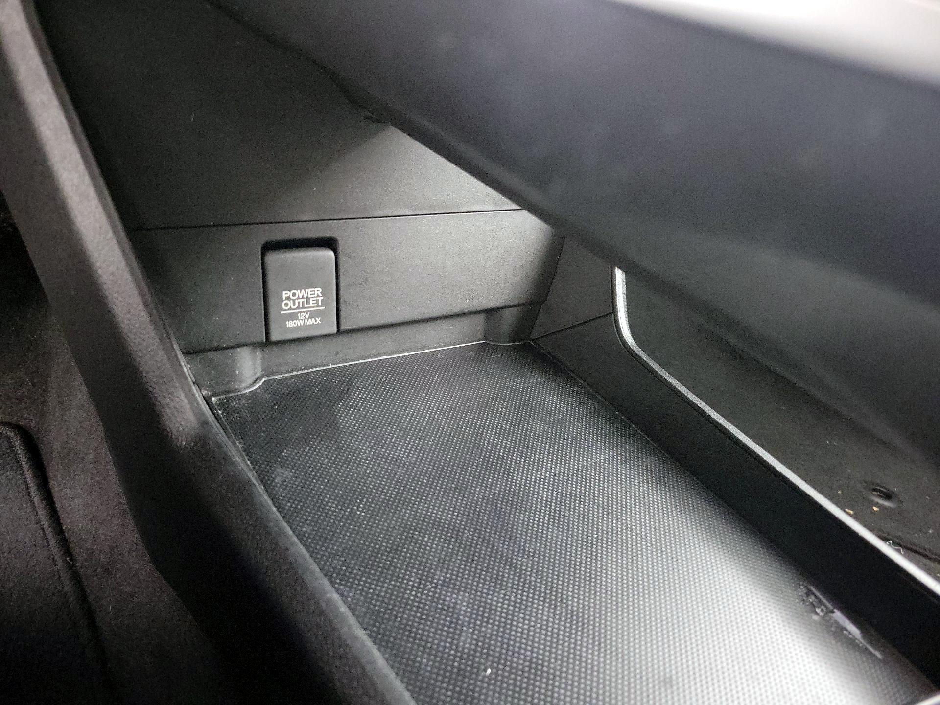 Thumbnail: 2018 Honda Clarity - 18