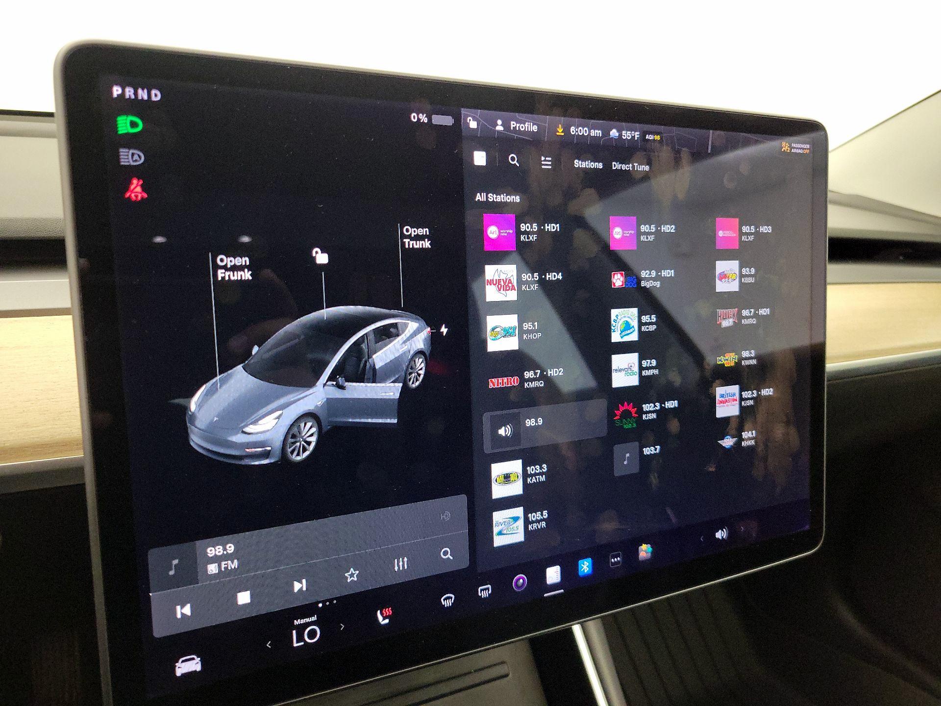 Thumbnail: 2019 Tesla Model 3 - 15