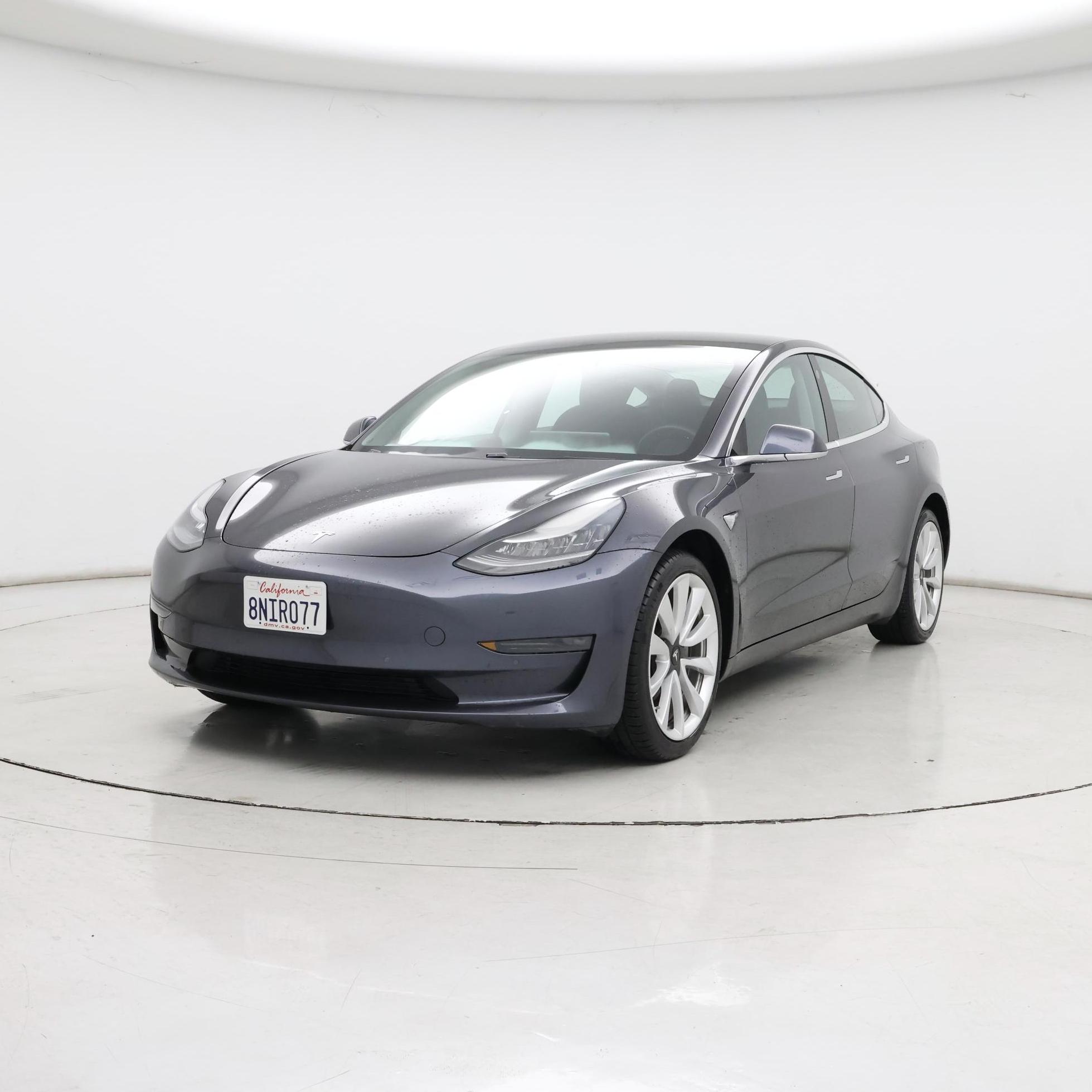 Thumbnail: 2019 Tesla Model 3 - 4