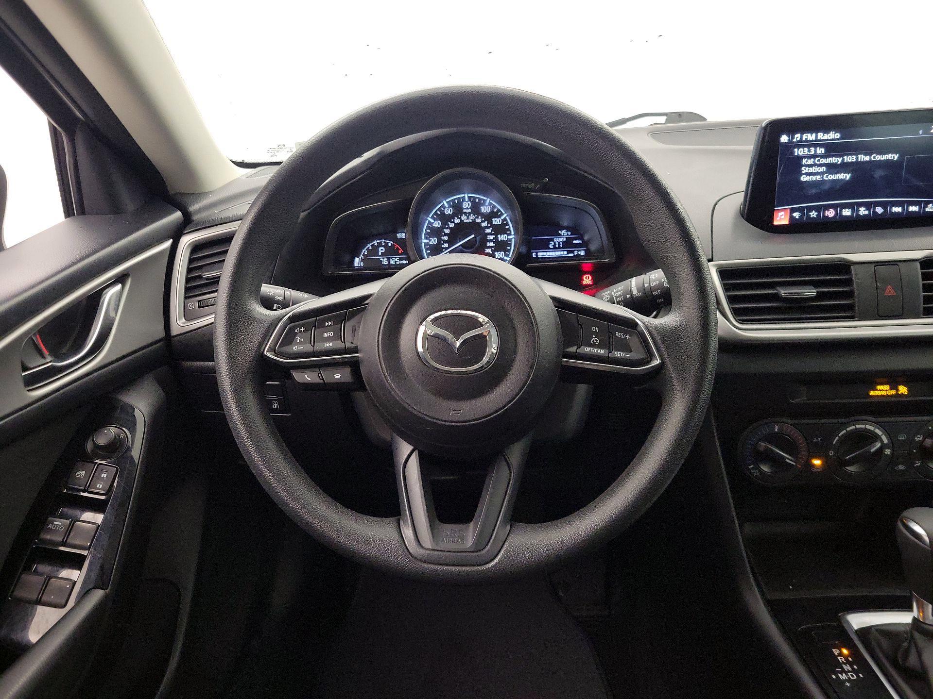 Thumbnail: 2017 Mazda Mazda3 - 10