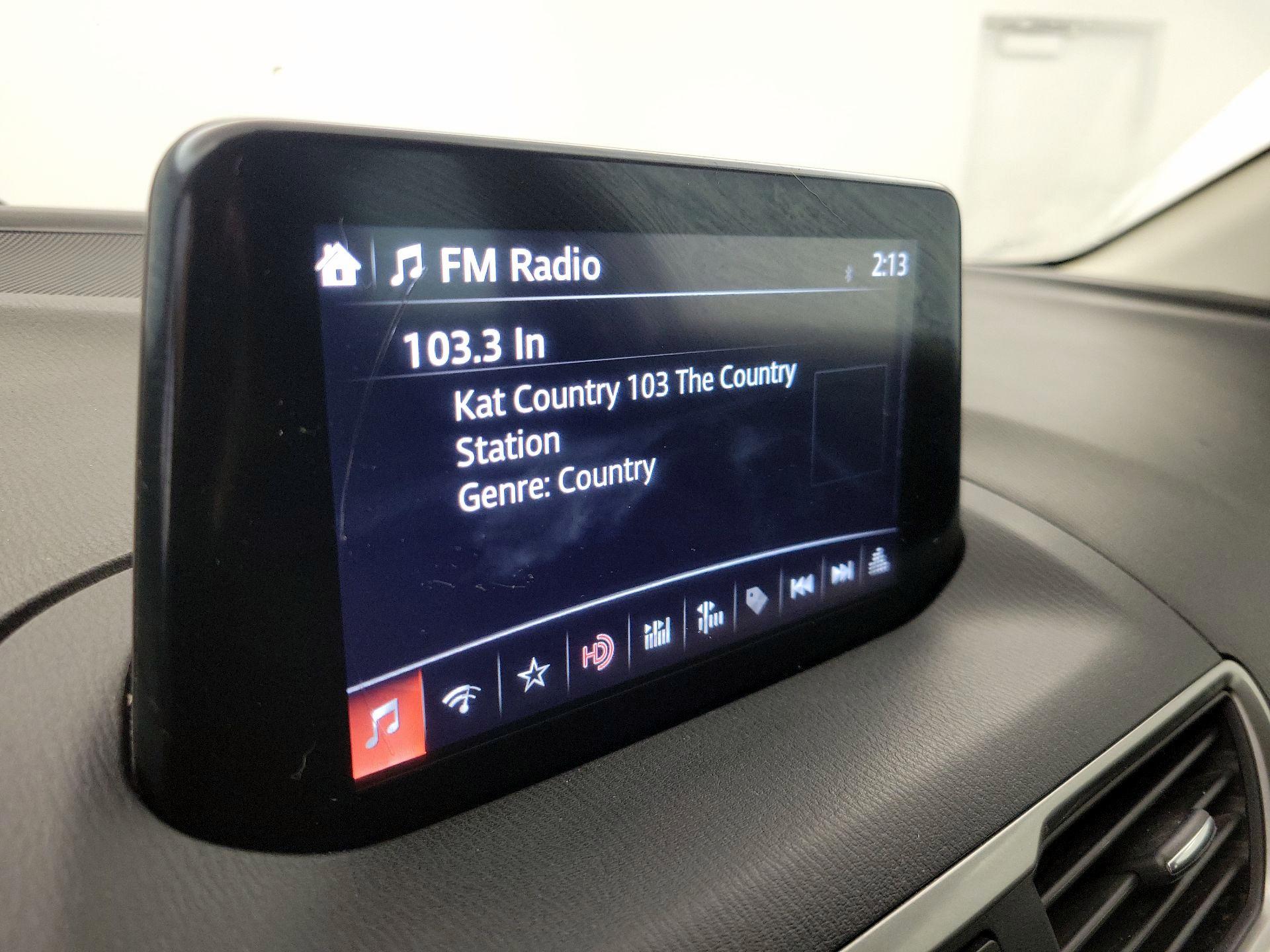 Thumbnail: 2017 Mazda Mazda3 - 15